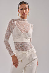 RUFFLE ME TO IT UNDERBUST BELT