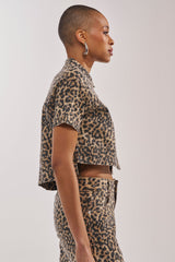 LEOPARD SISTA BUTTON DOWN