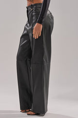 FAUX STRETCHY LEATHER TROUSER