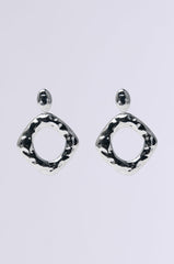NEVER BENT STATEMENT EARRING