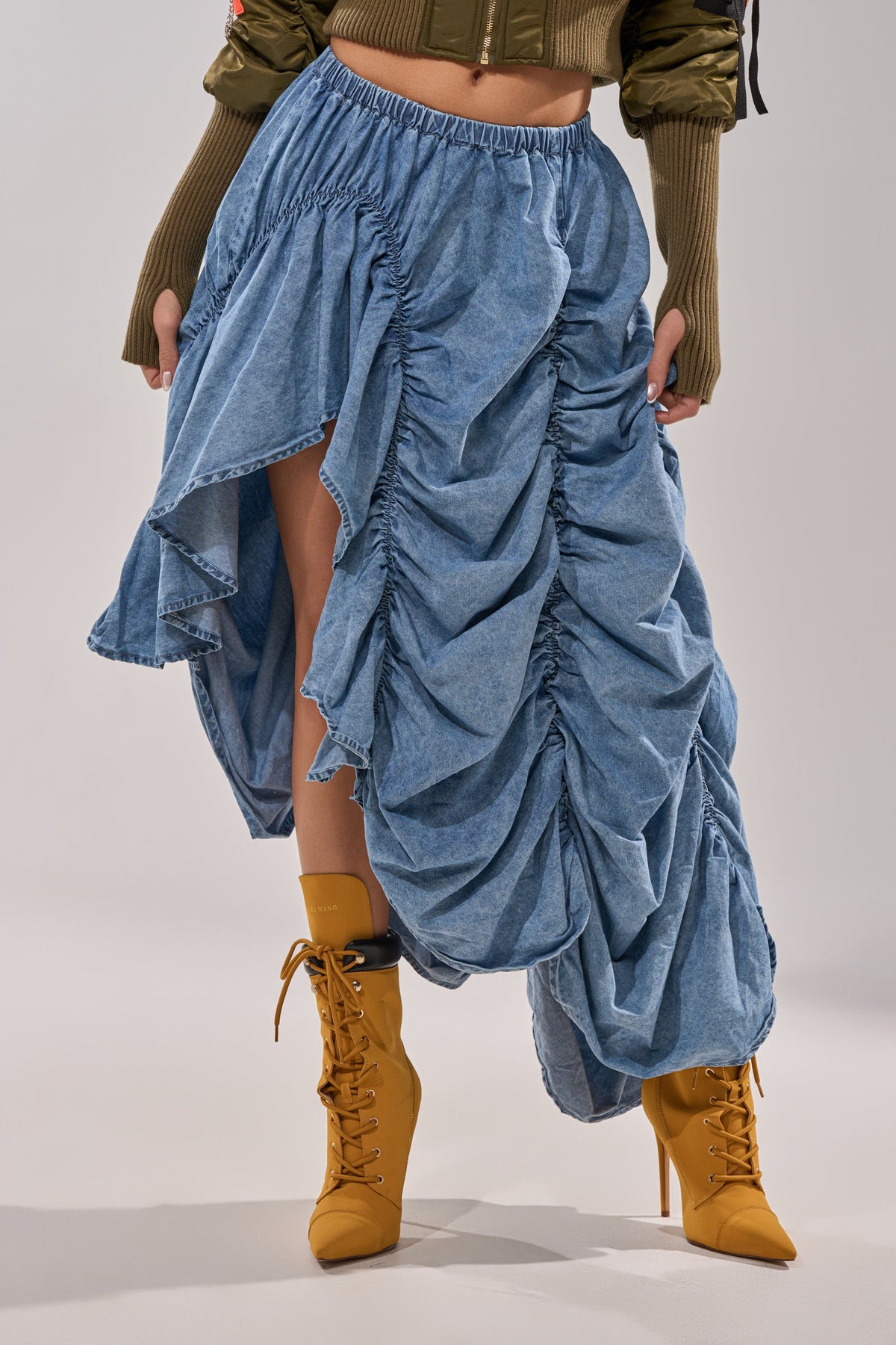 LETS CHANGE IT UP RUCHED MIDI SKIRT IN CHAMBRAY