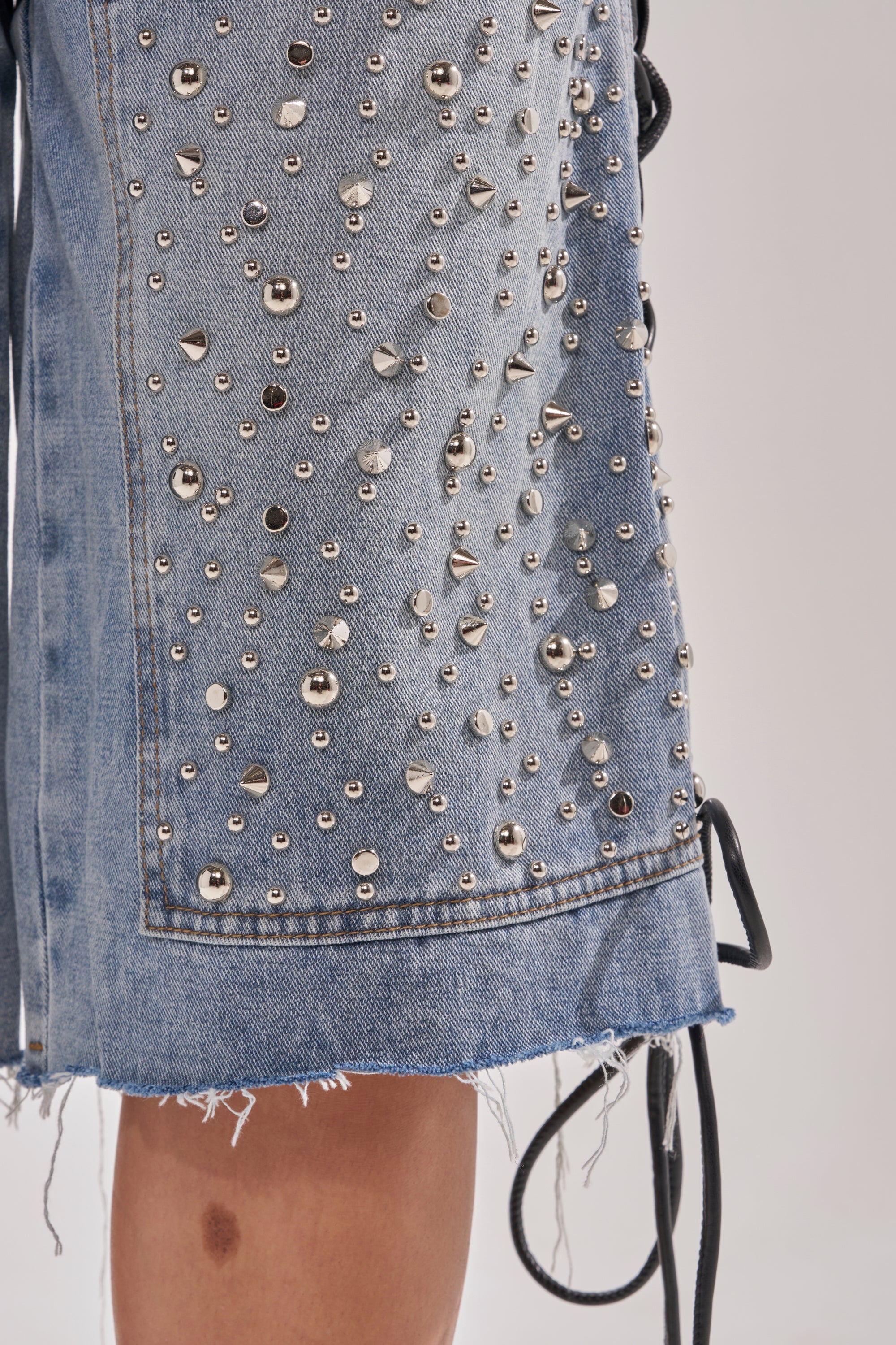 HONEY BABY BERMUDA SHORT
