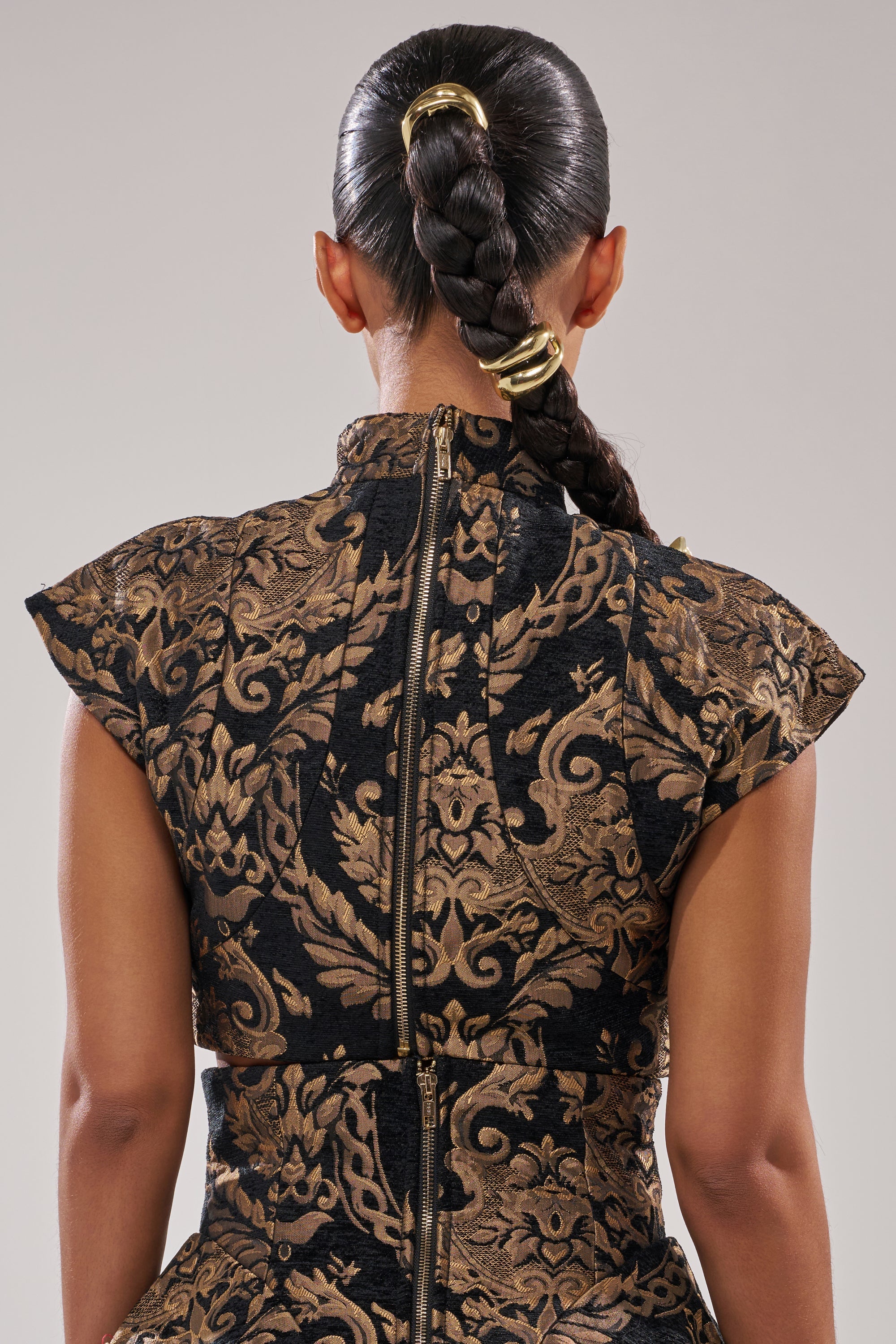 KAYLA BROCADE SLEEVELESS BLOUSE
