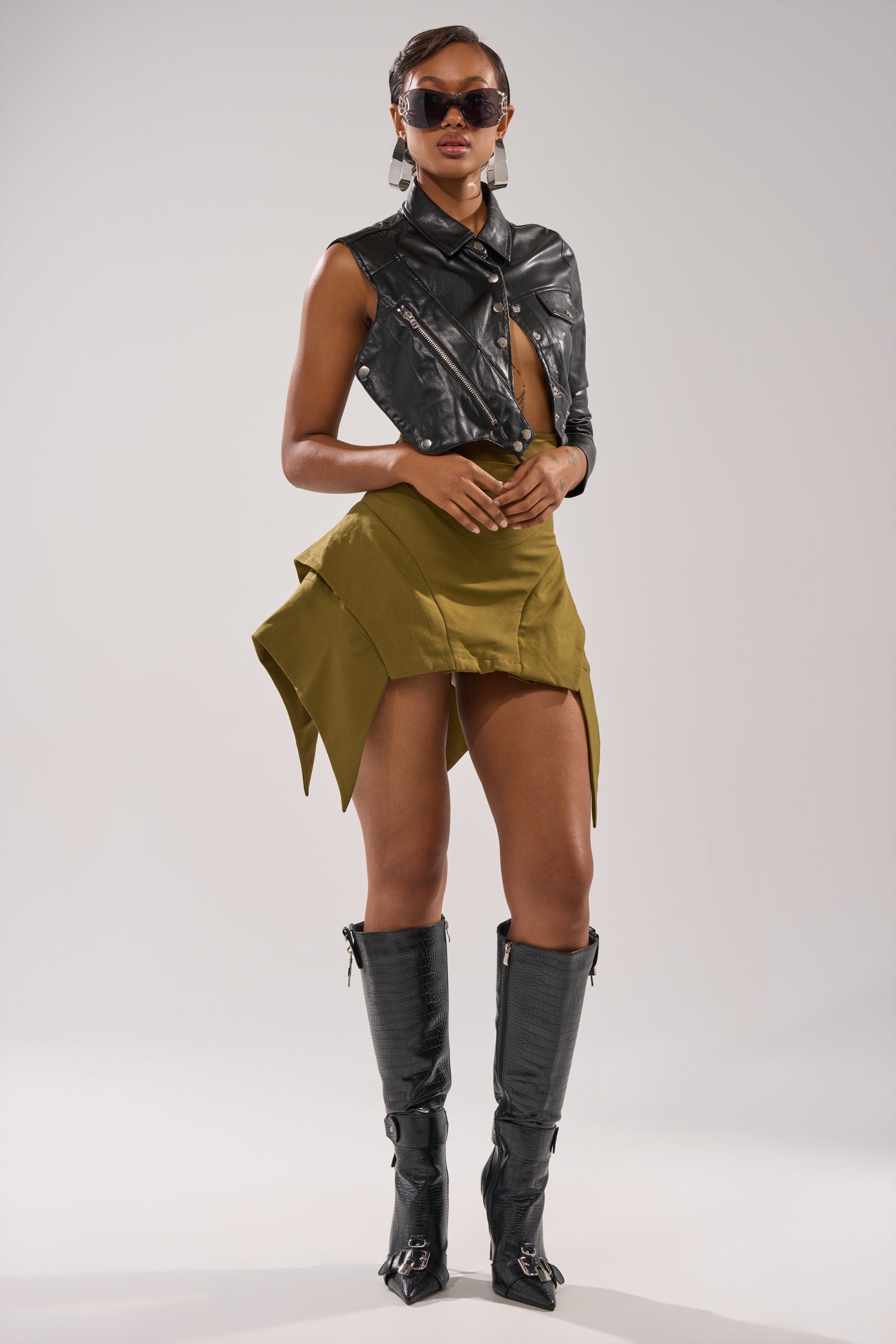 DONT LOOK BACK MINI SKIRT