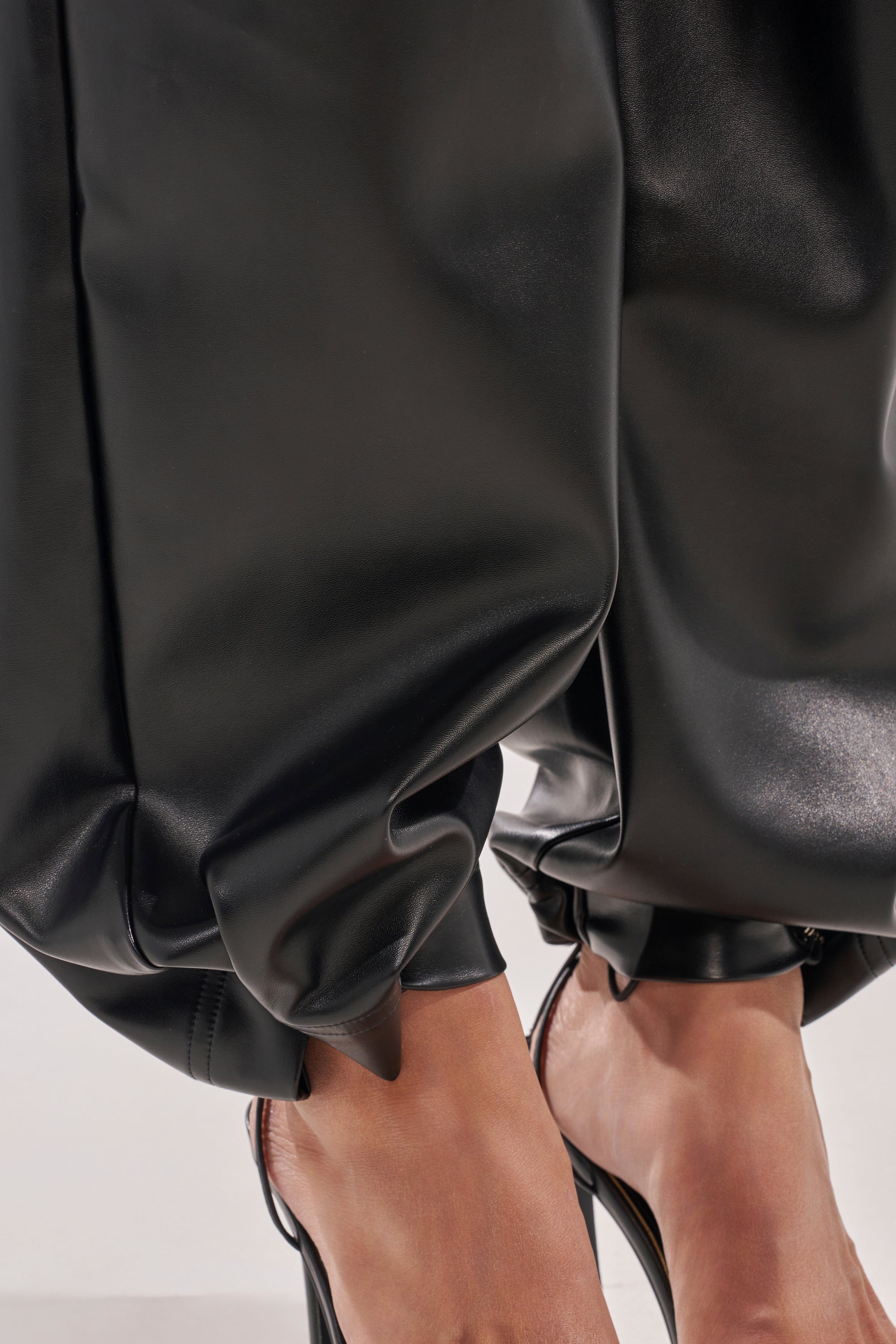 ON TOP OF IT FAUX LEATHER TROUSER