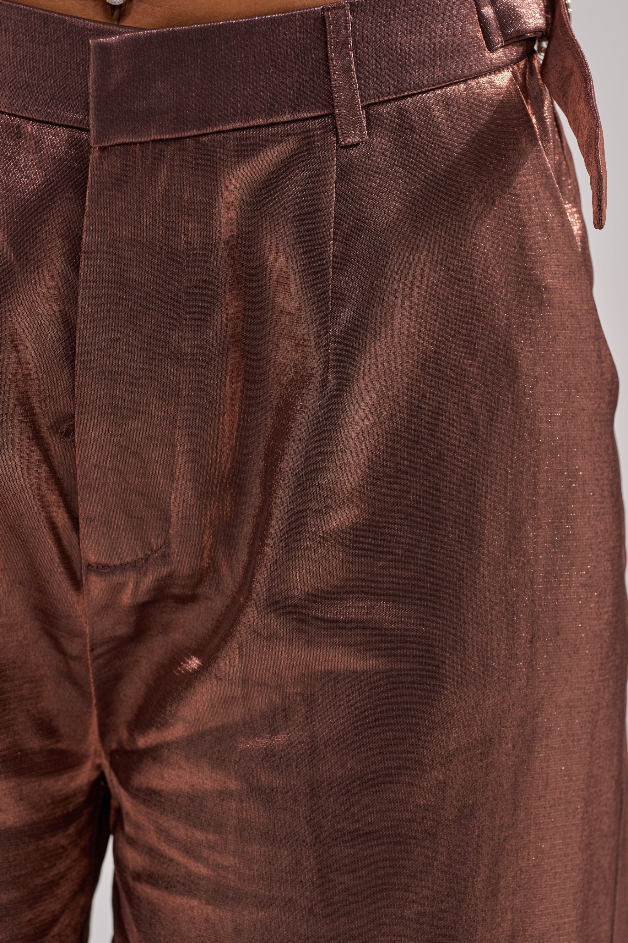 STAY CLOSE IRIDESCENT TROUSER