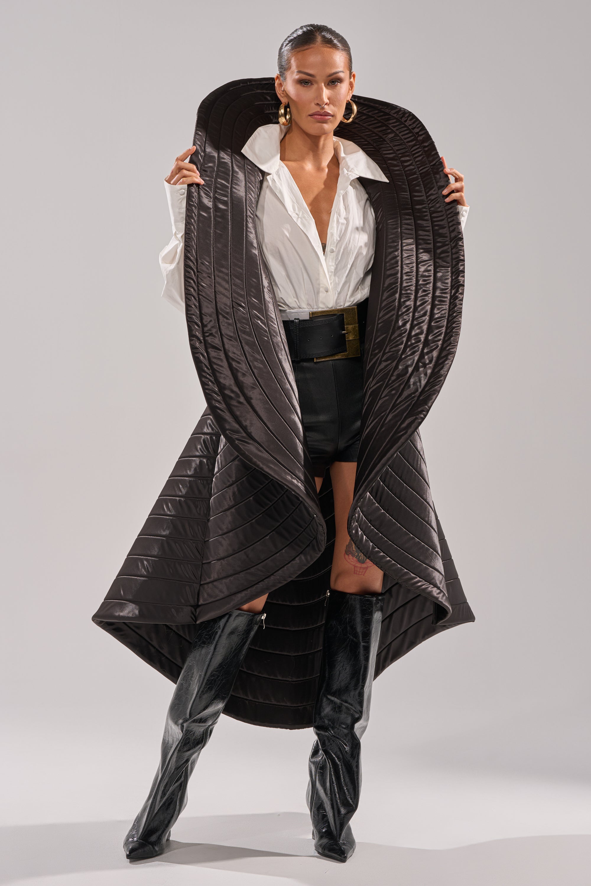 FOR THE DRAMA HIGH LOW VEST