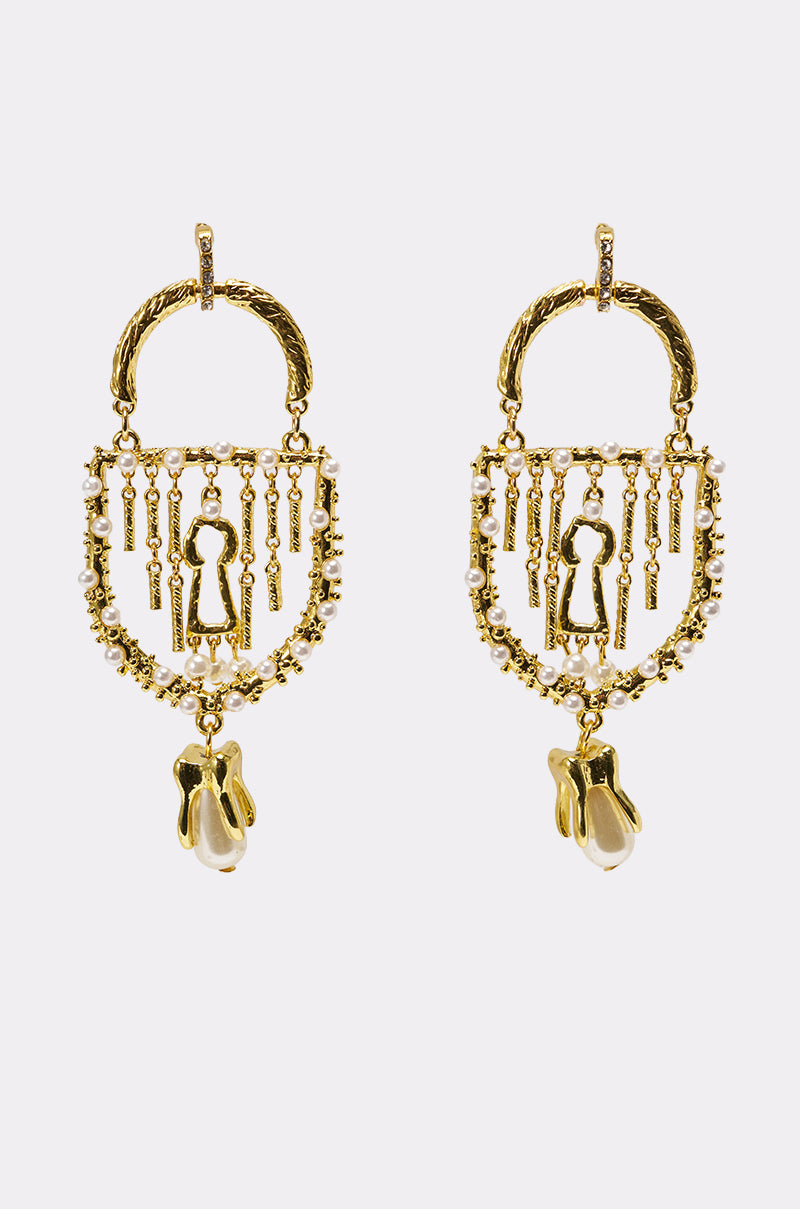 UNLOCK ME EARRING