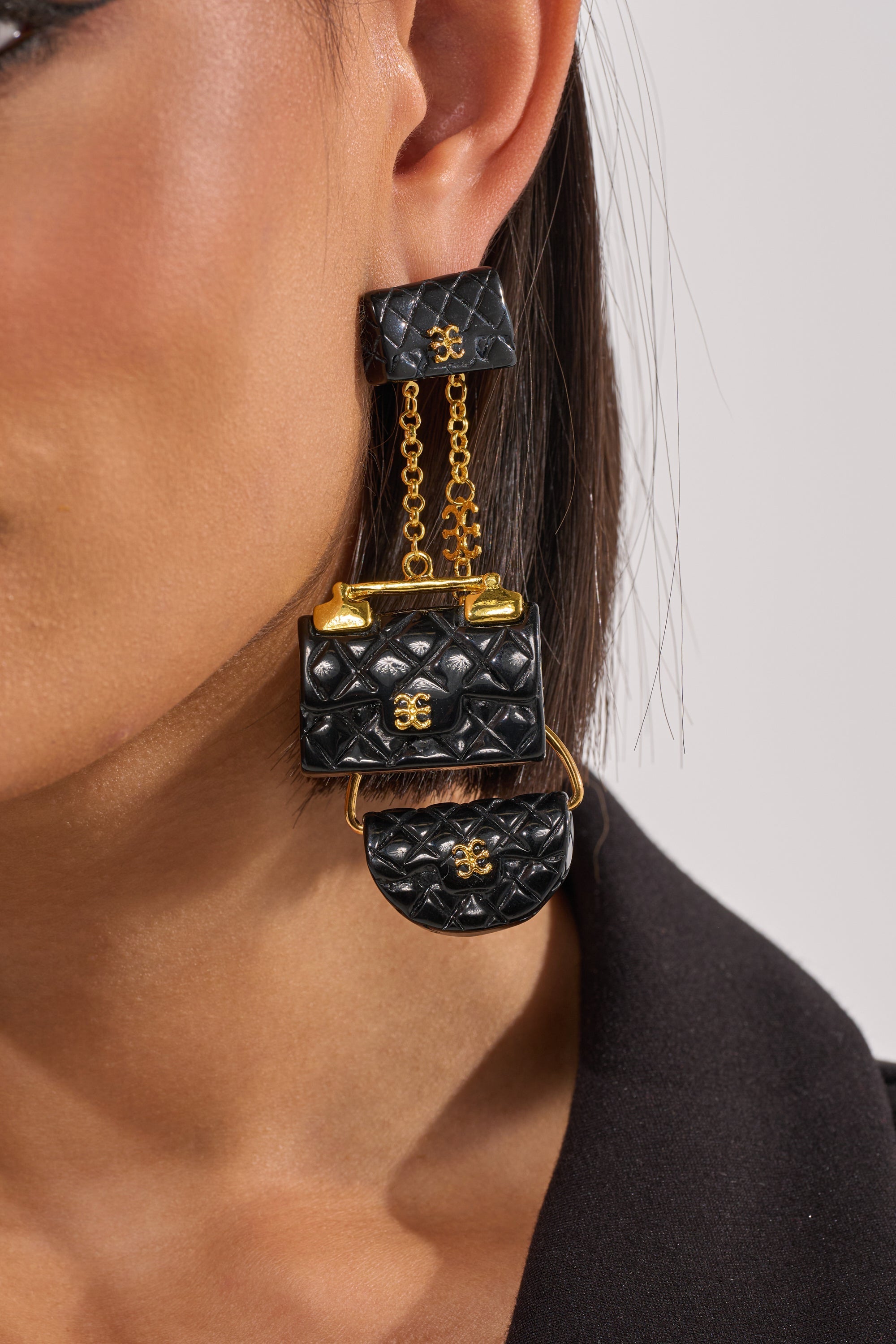 GET ME A BAG EARRING