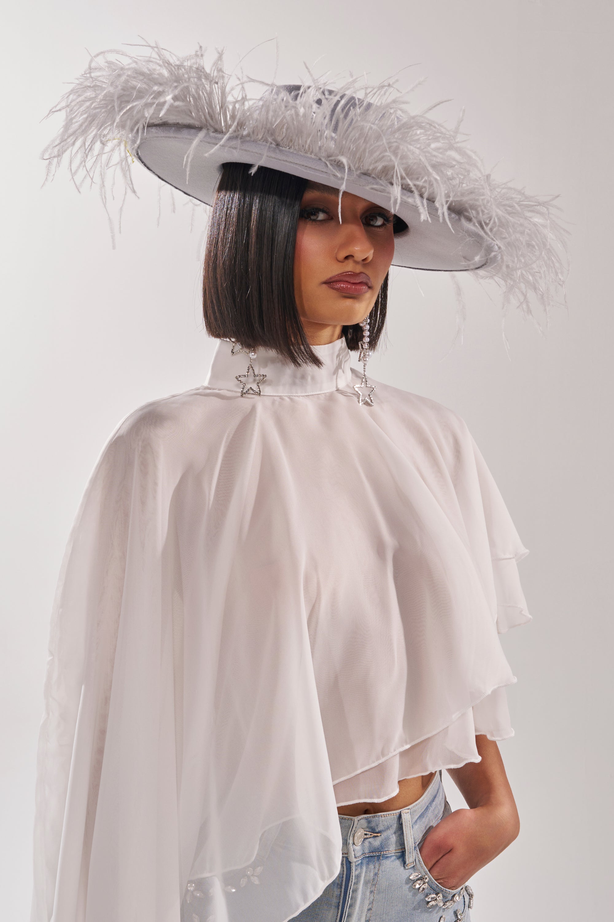 FEEL IT FEATHER BRIM HAT