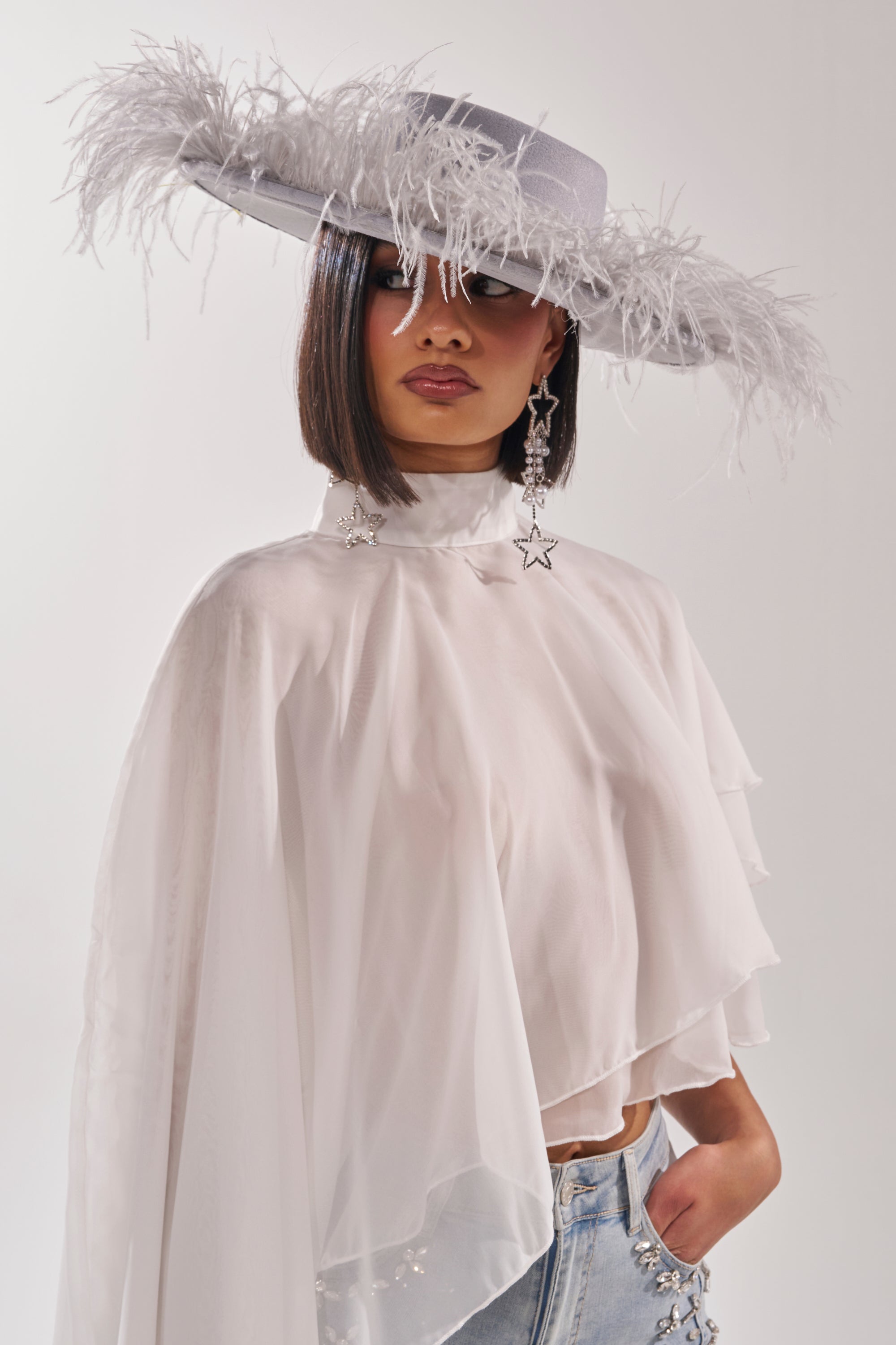 FEEL IT FEATHER BRIM HAT