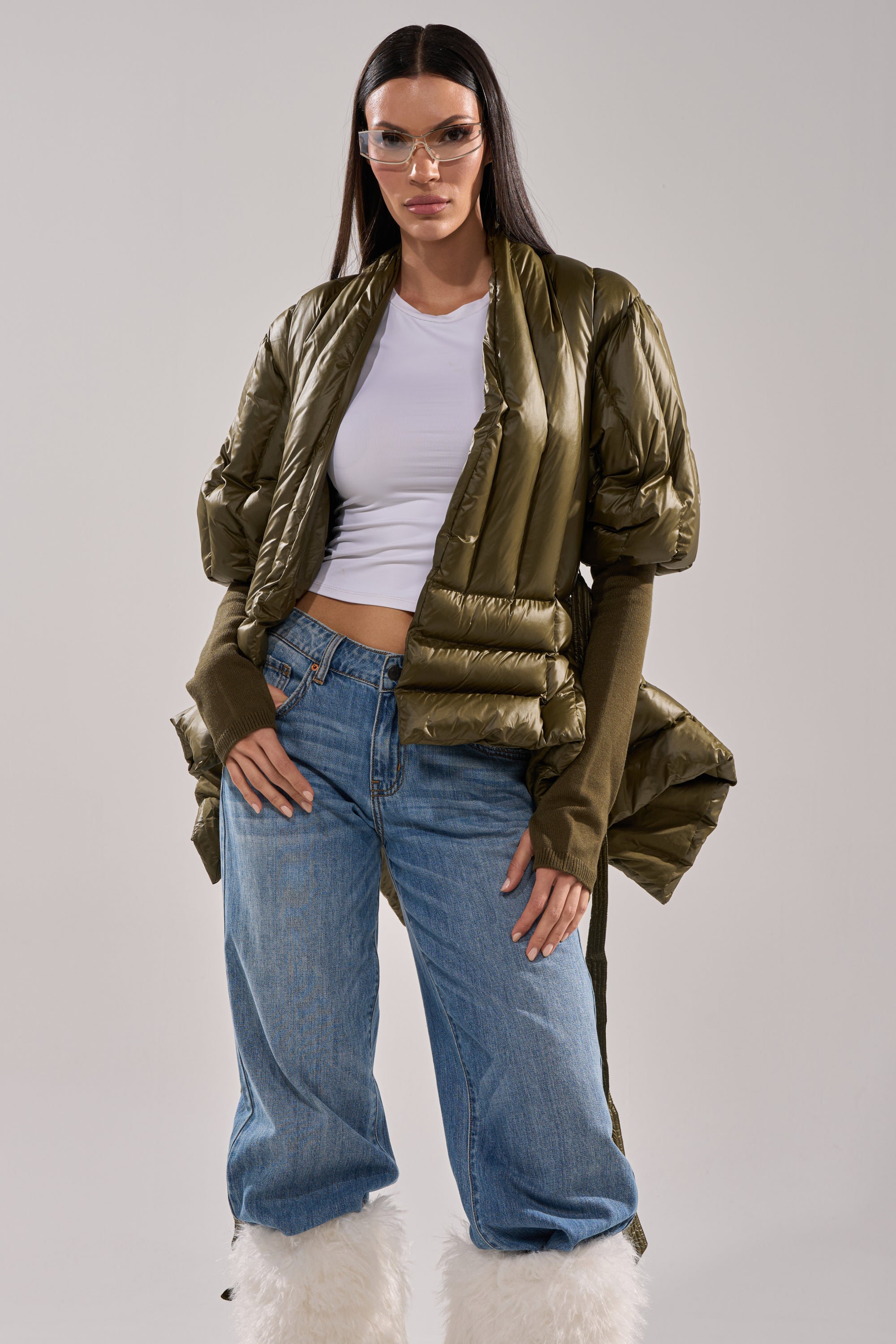 RIB SLEEVE PEPLUM PUFFER IN OLIVE