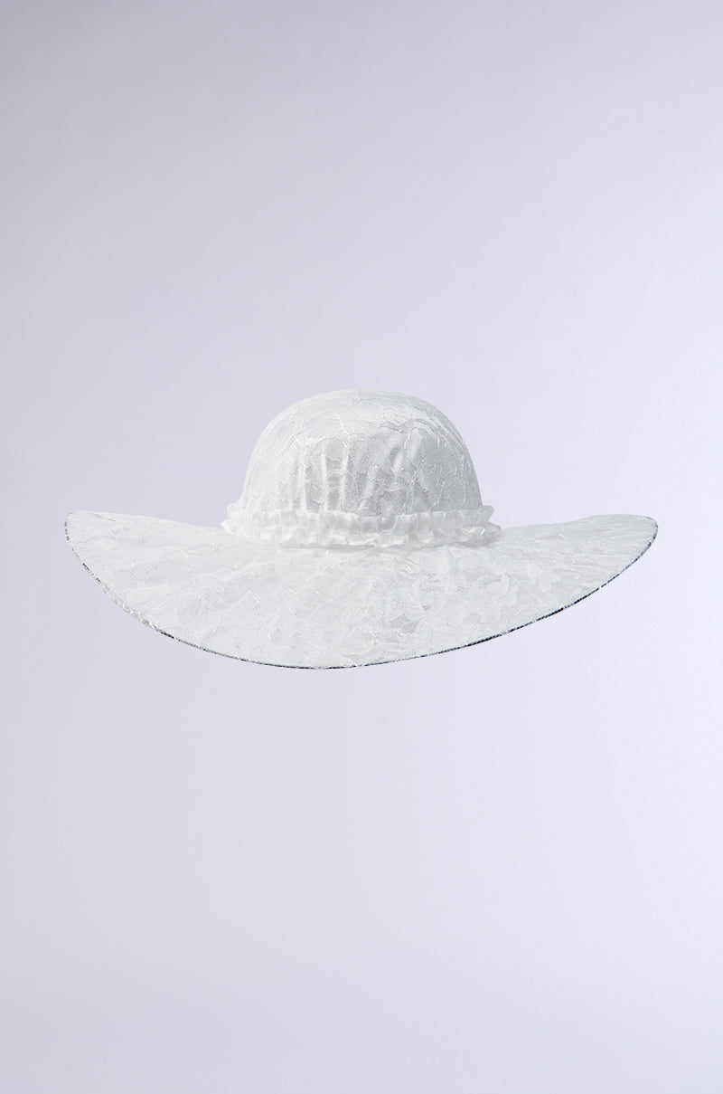 I AM IT LACE HAT