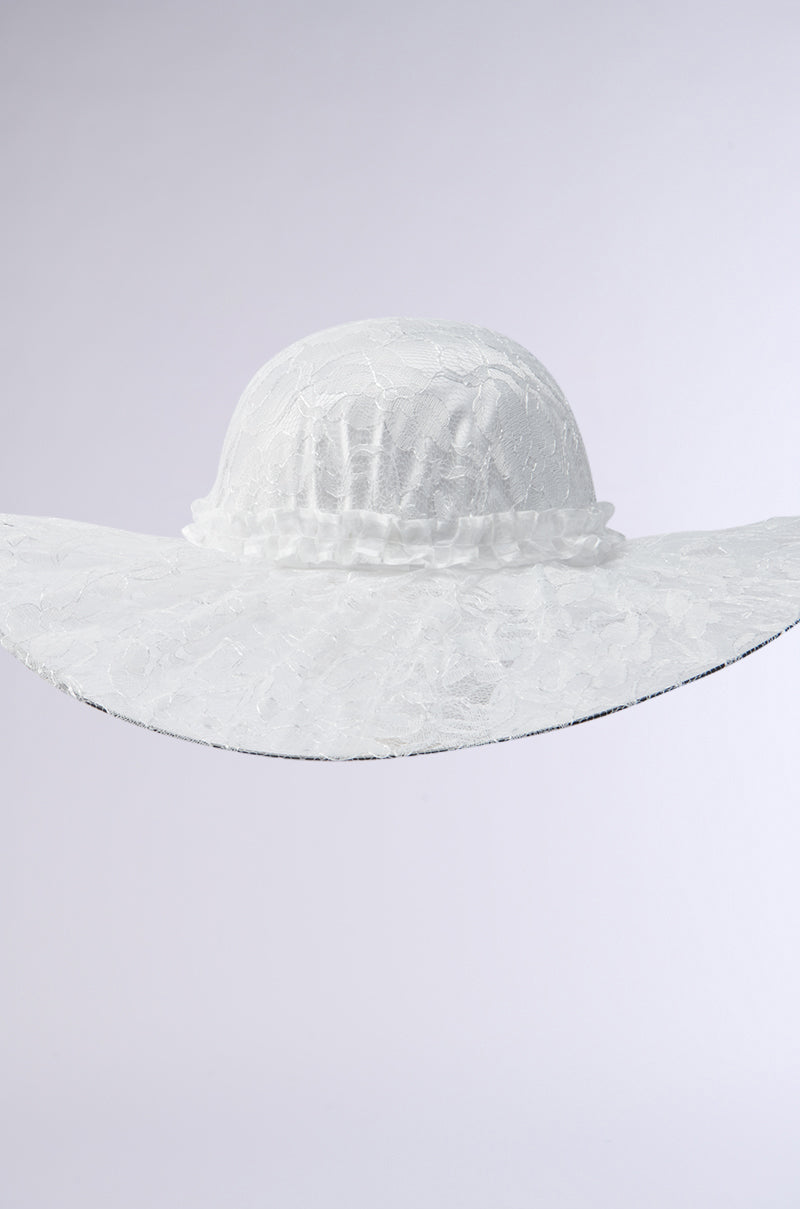 I AM IT LACE HAT