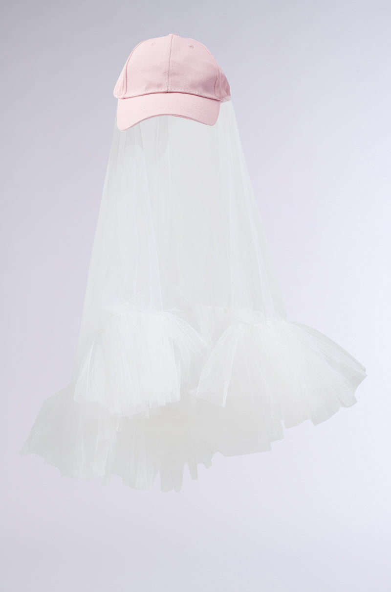 CITY NIGHTS VEILED HAT