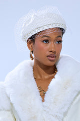 EDITORIAL BERET