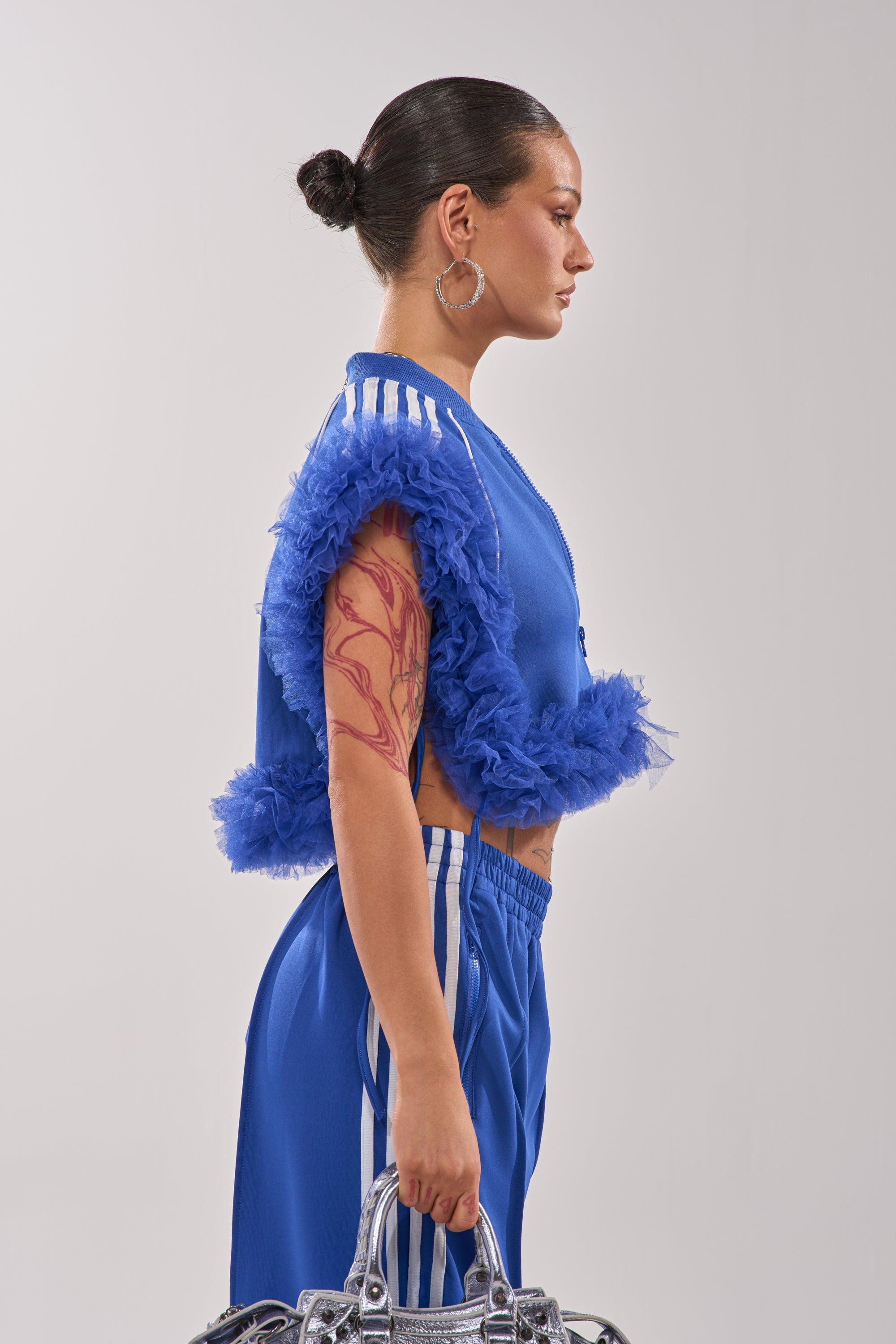 MODERN JAM SWEATSHIRT WITH TULLE IN ROYAL BLUE