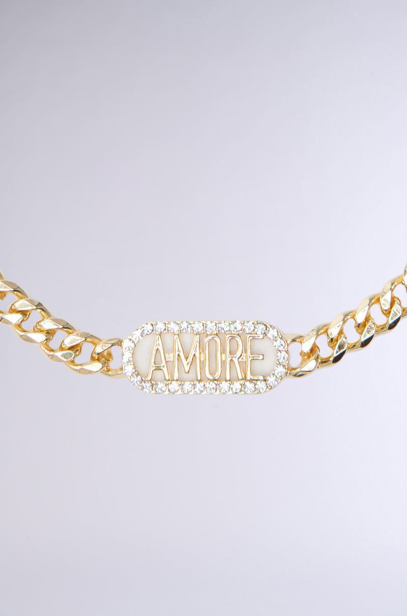 LOVE IS IN THE AIR NECKLACE IN GOLD