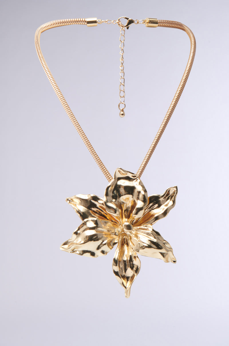 IN THE SUN GOLD NECKLACE
