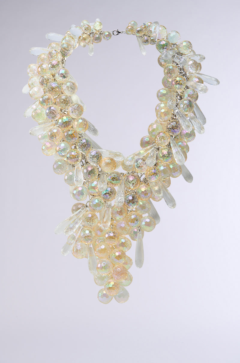 ICONIC BEAUTY NECKLACE