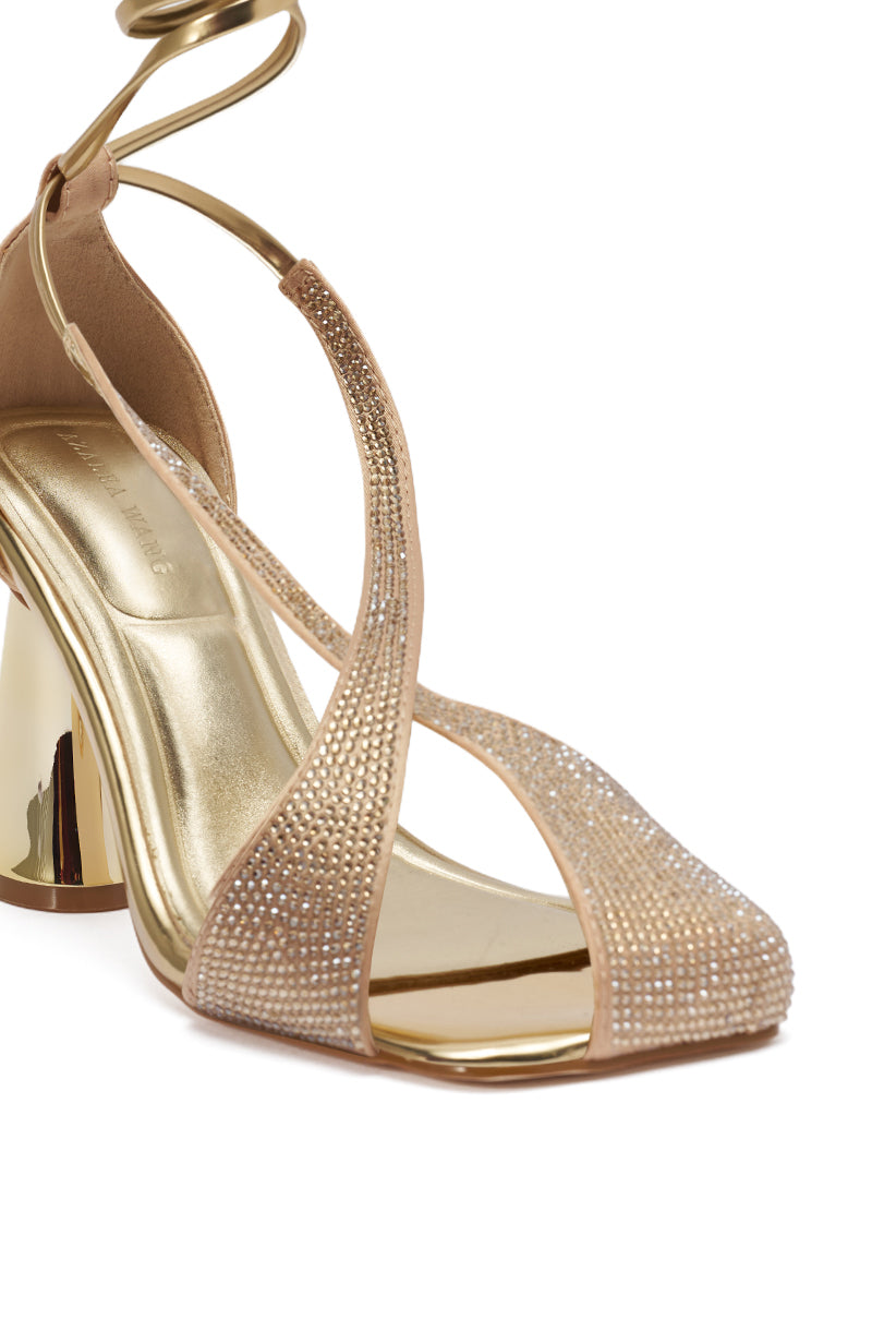 AZALEA WANG BUILANY GOLD RHINESTONE CHUNKY PUMP