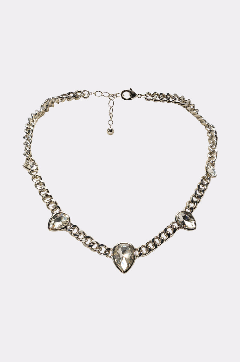 BESS NECKLACE