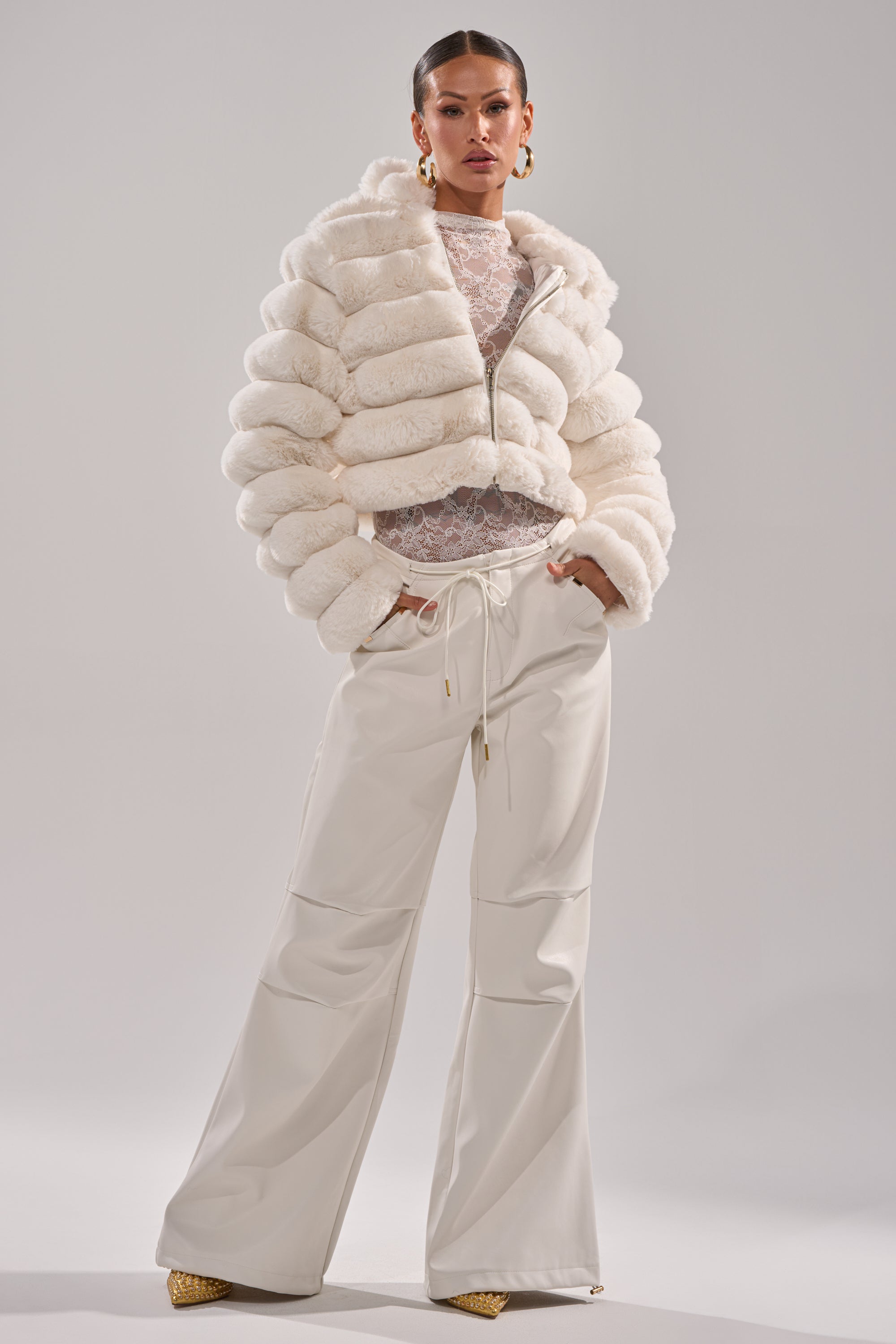 POPCORN FAUX FUR IN WHITE