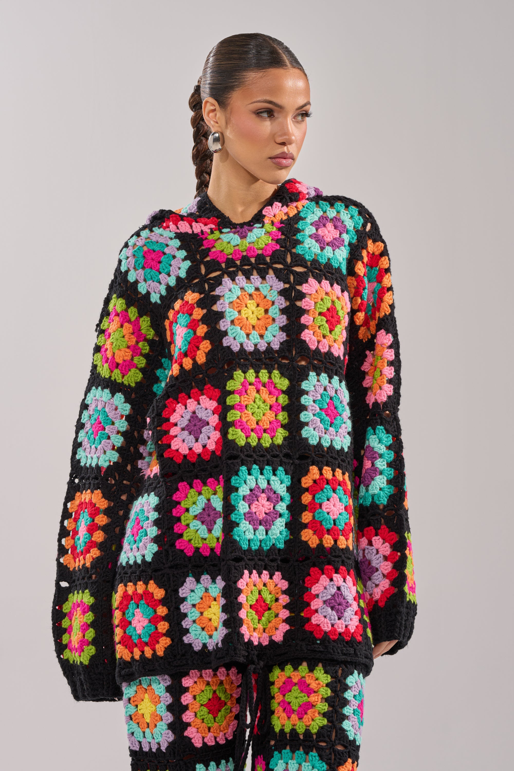FESTIVAL GIRLY OVERSIZED CROCHET SWEATSHIRT IN MULTI