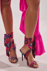 AZALEA WANG ELZON RED SATIN STILETTO FLORAL PRINT SANDAL