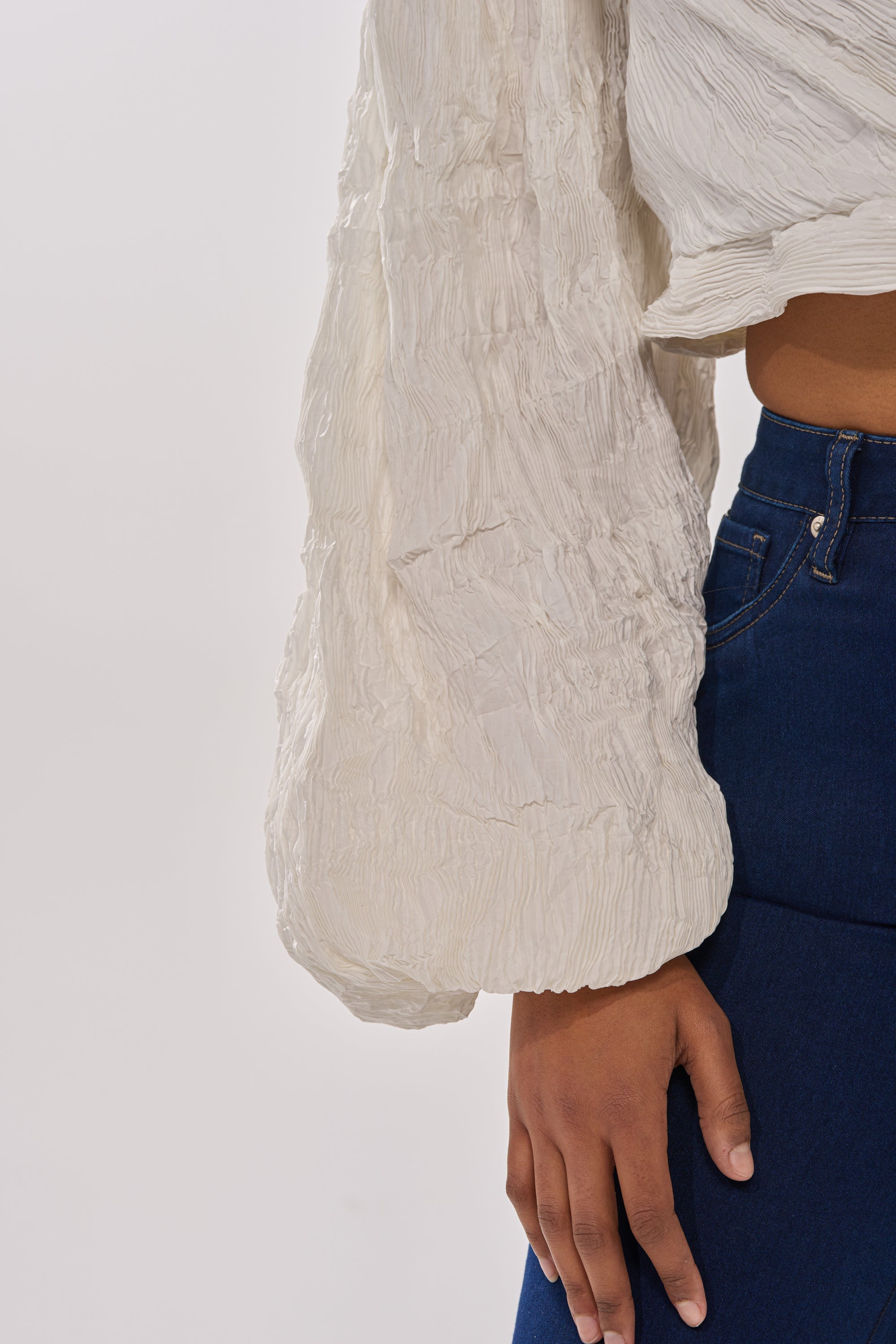 GROOVY BABY SIDE TIE BLOUSE