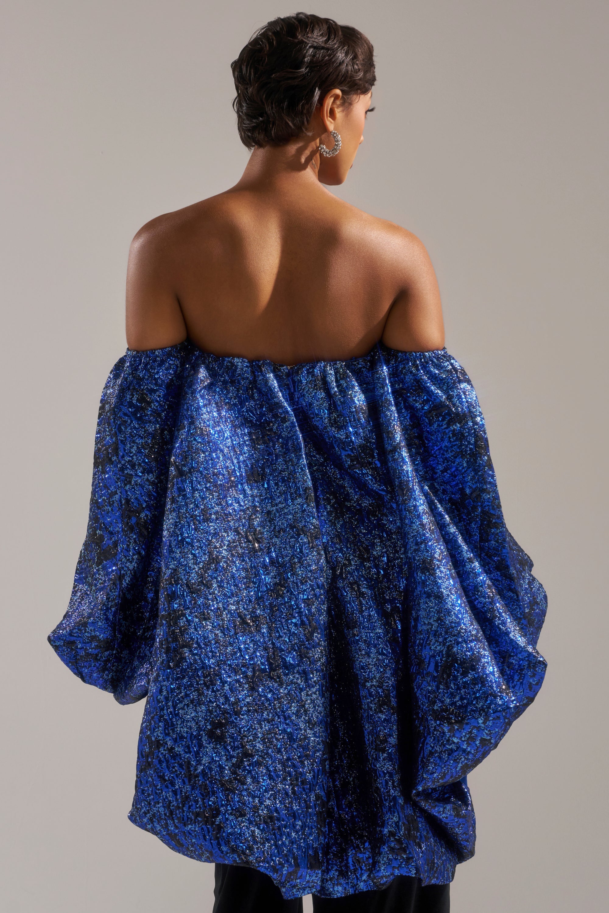 MELANI OFF THE SHOULDER HI-LOW BROCADE BLOUSE