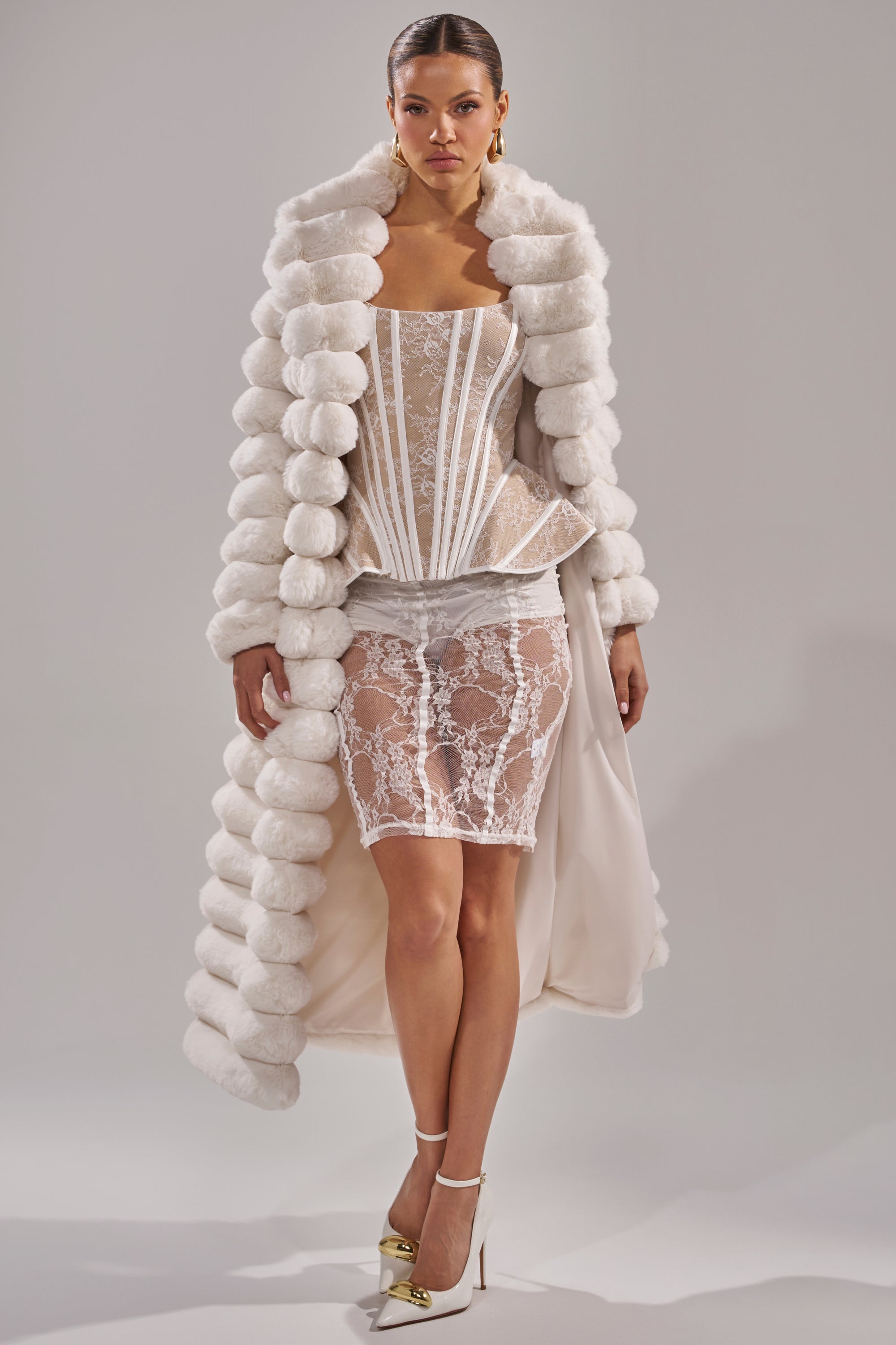 JUST A GIRL LACE CORSET IN WHITE