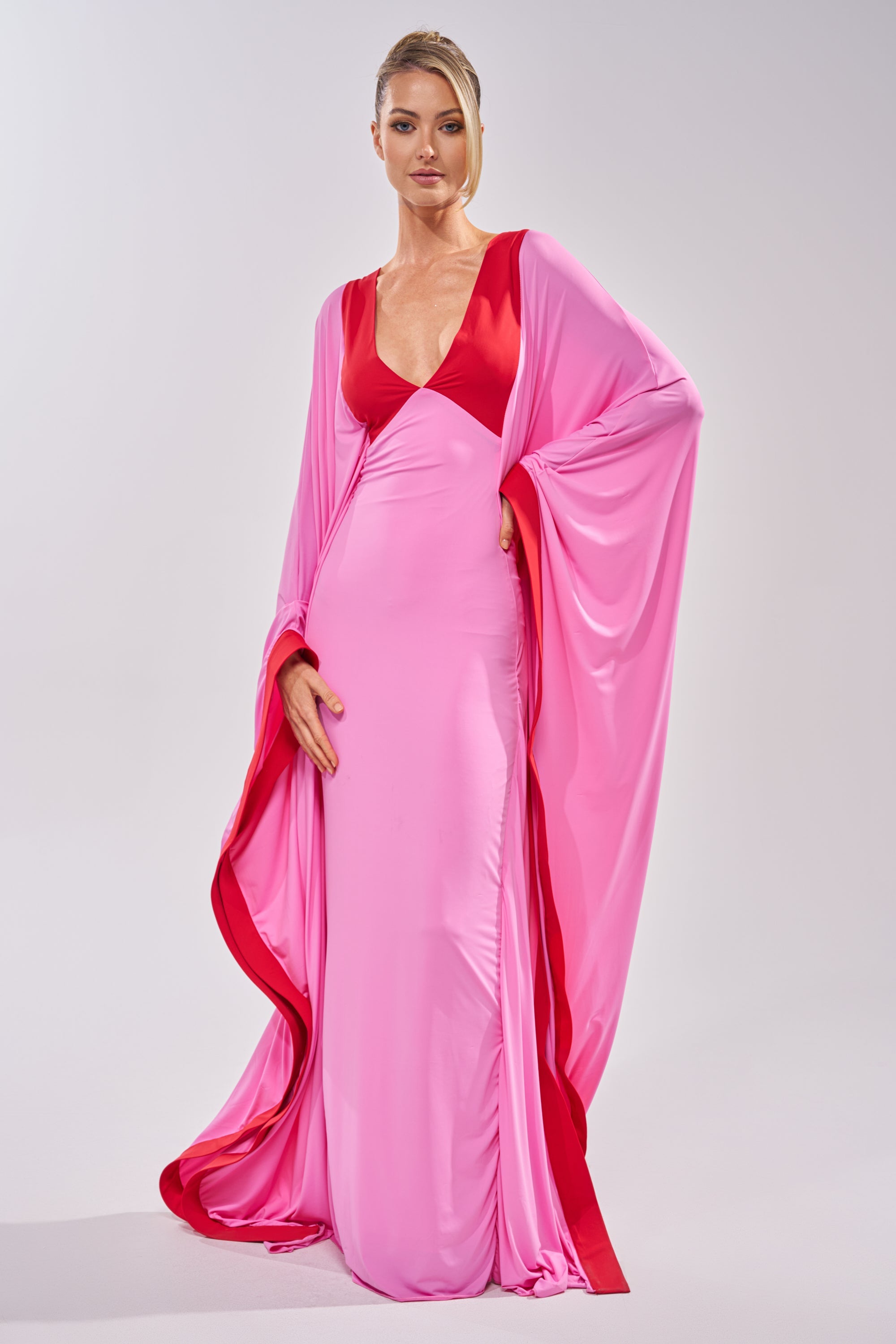 GUEST OF HONOR BODYCON MAXI DRESS IN PINK