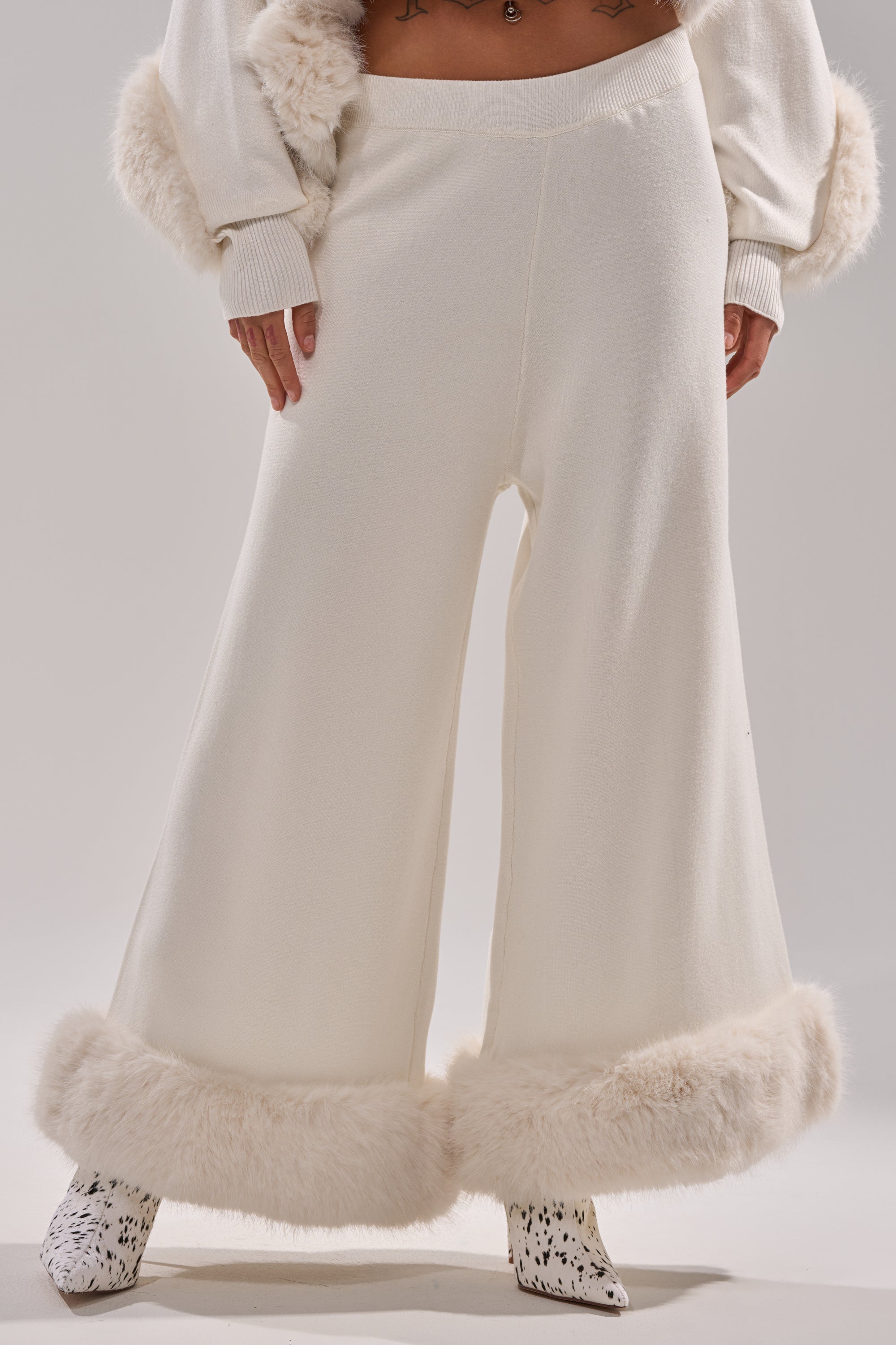 QUIET LUX FUR TRIM SWEATER PANTS IN WHITE