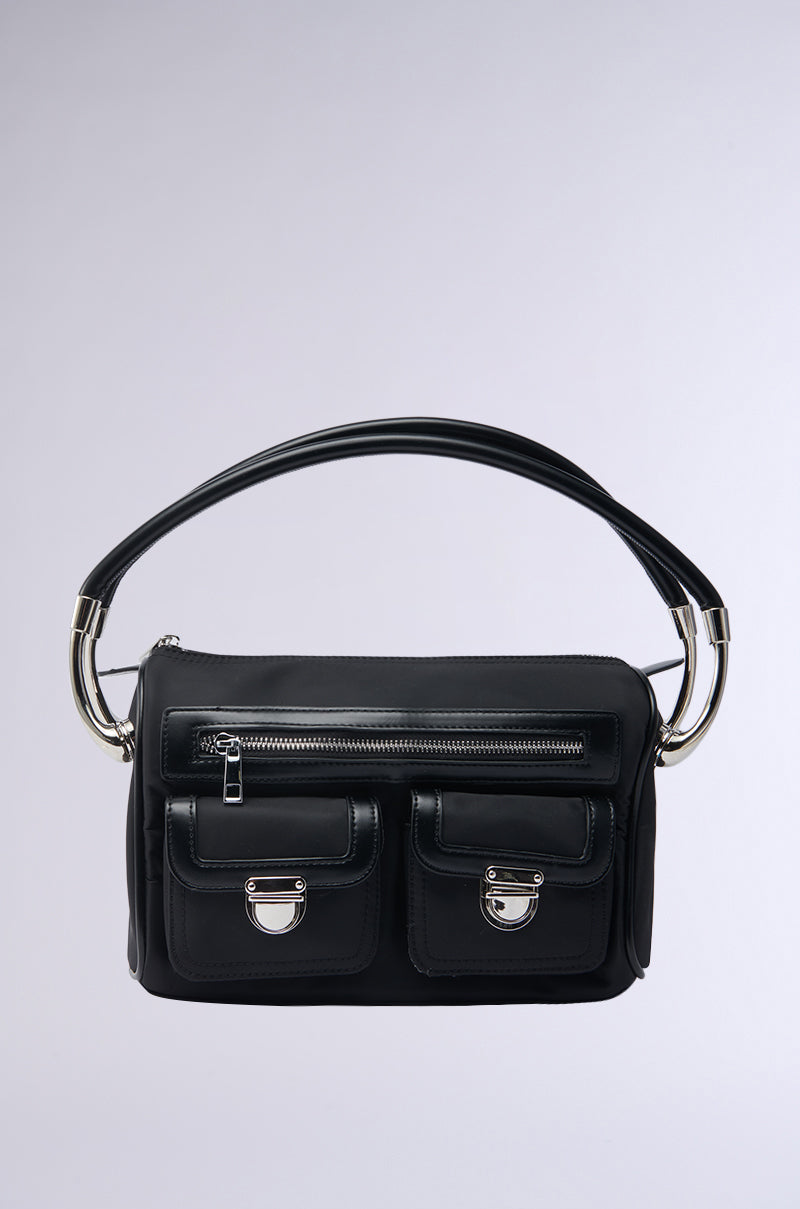 REALLY LIKE THAT PURSE