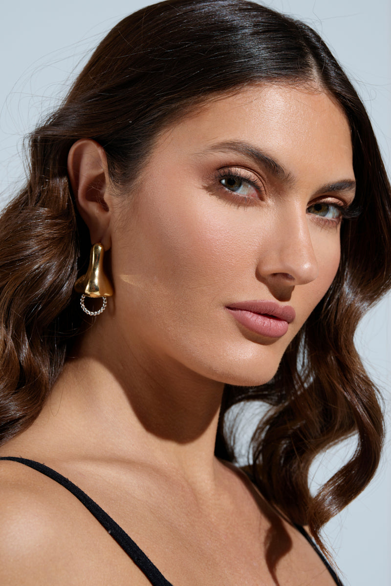 NEVER SAY GOLD NOSE EARRING