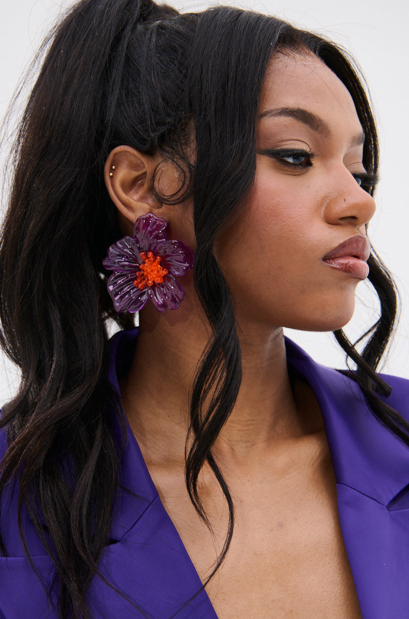 MAKE YOU JEALOUS EARRING