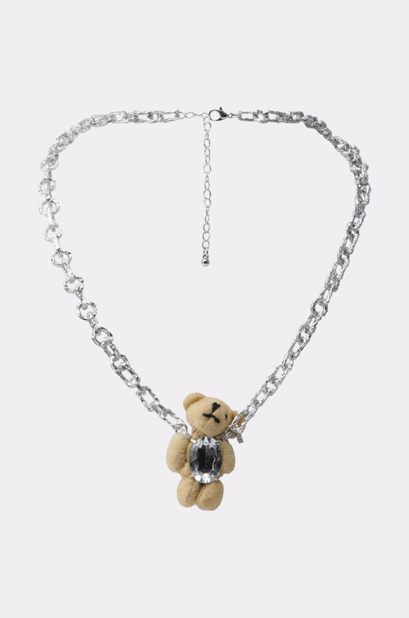 HOLD ME TIGHT NECKLACE