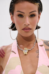 HOLD ME TIGHT NECKLACE