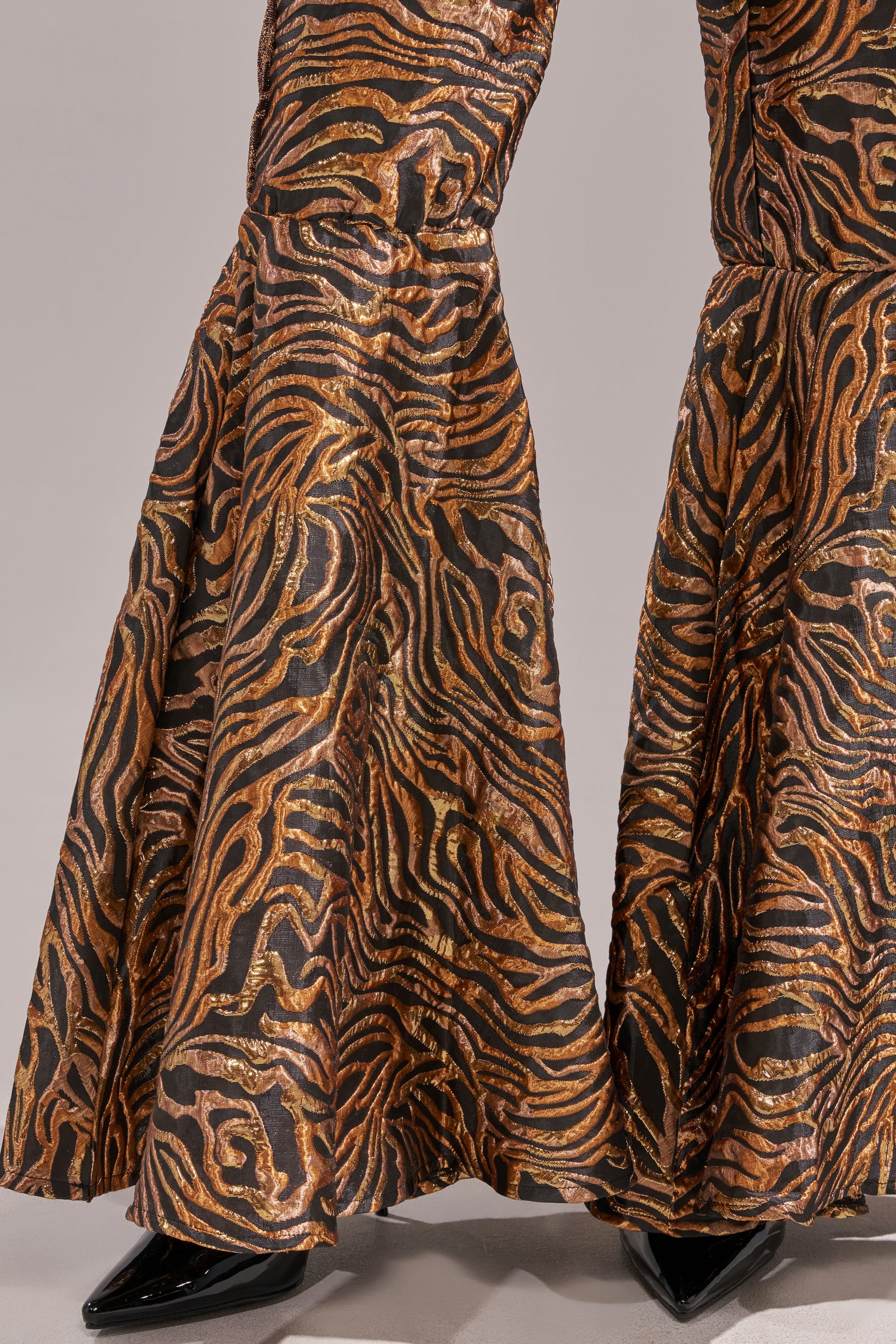 GET IN MOTION BROCADE FLARE TROUSER