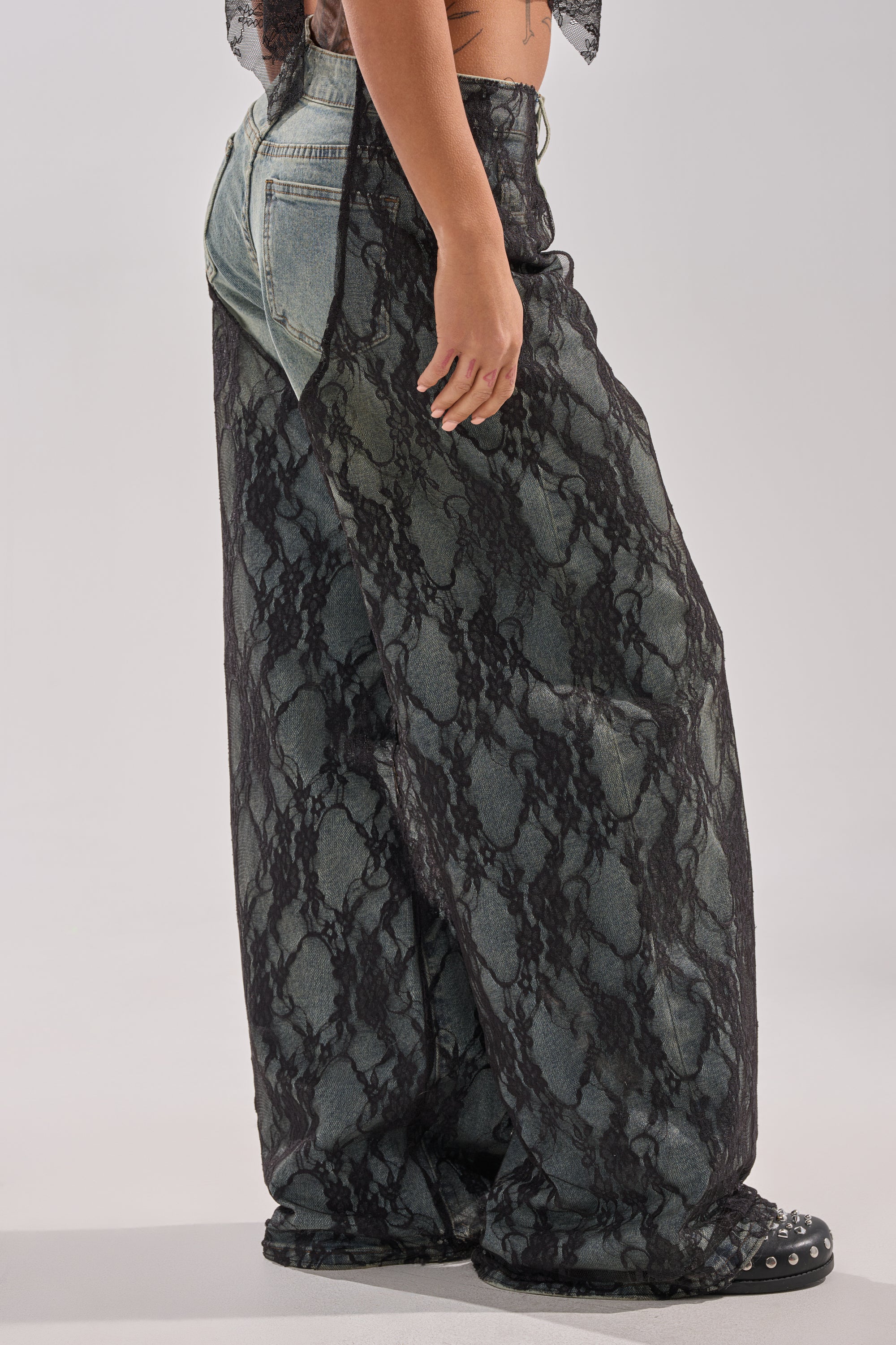 SEXY LACE CHAP DENIM