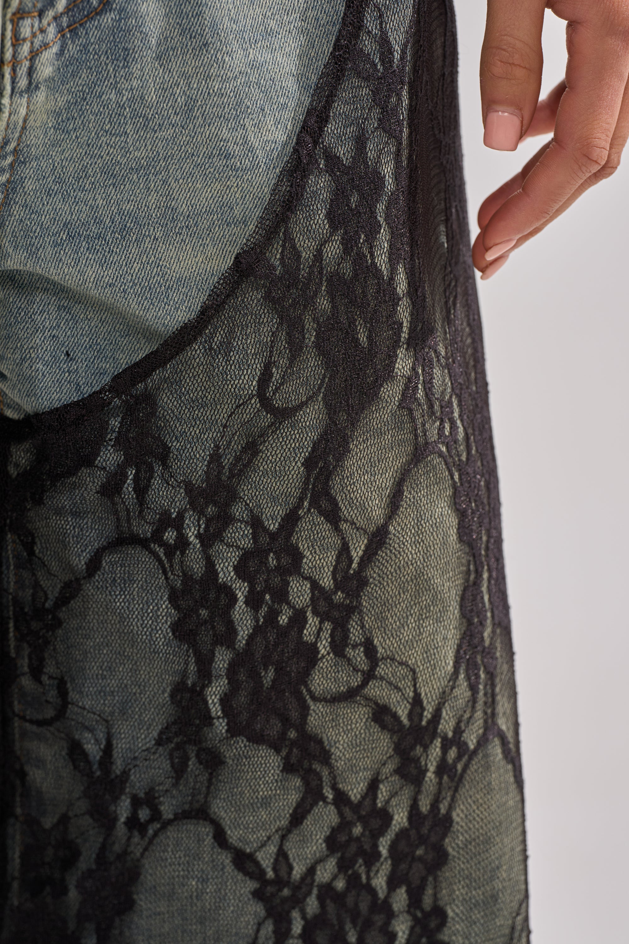 SEXY LACE CHAP DENIM