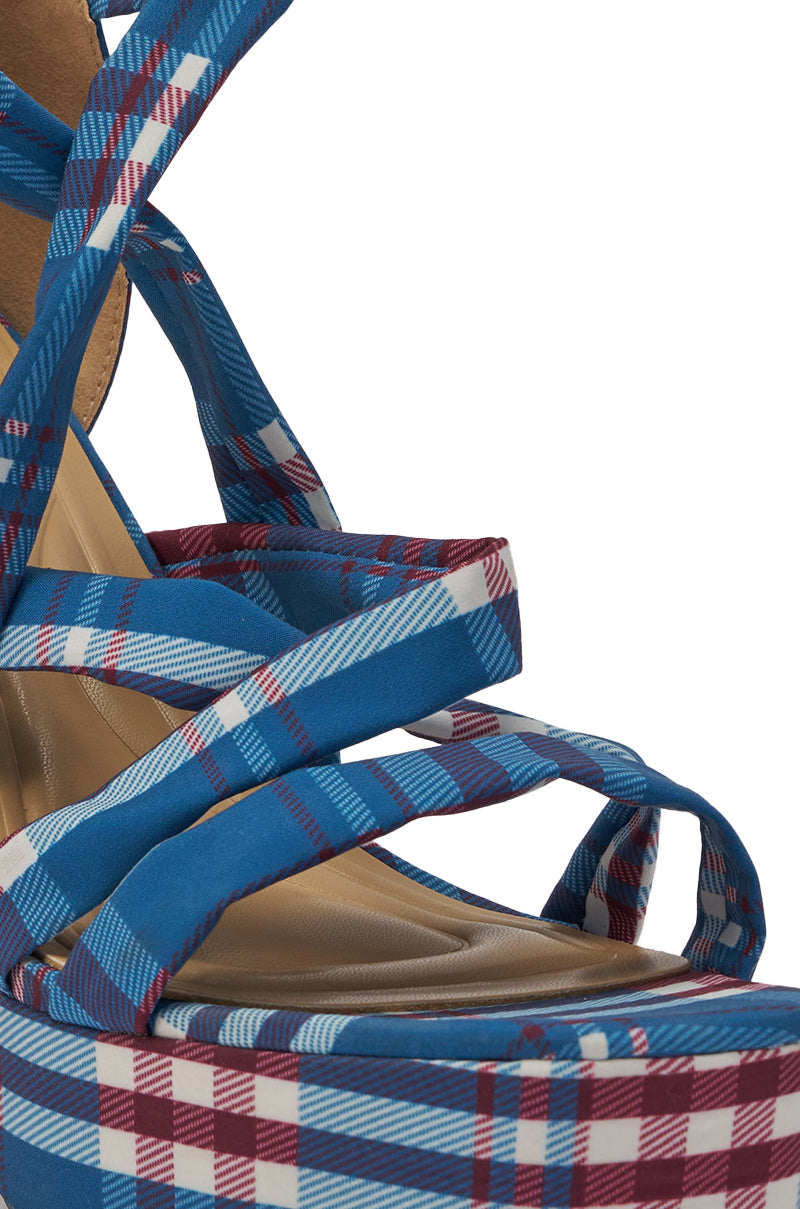 AZALEA WANG JEMISHA BLUE PLAID PRINT PLATFORM STRAPPY SANDAL