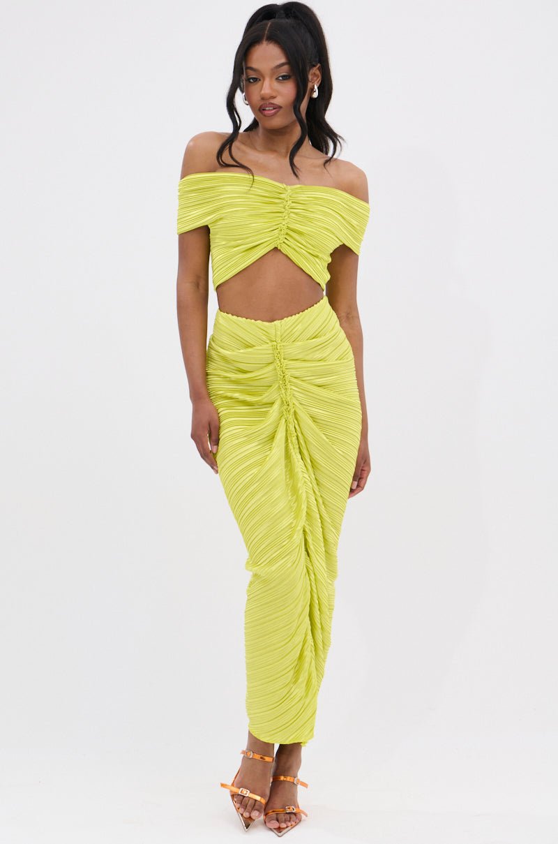 SWEET AS CAN BE GREEN OFF THE SHOULDER TOP