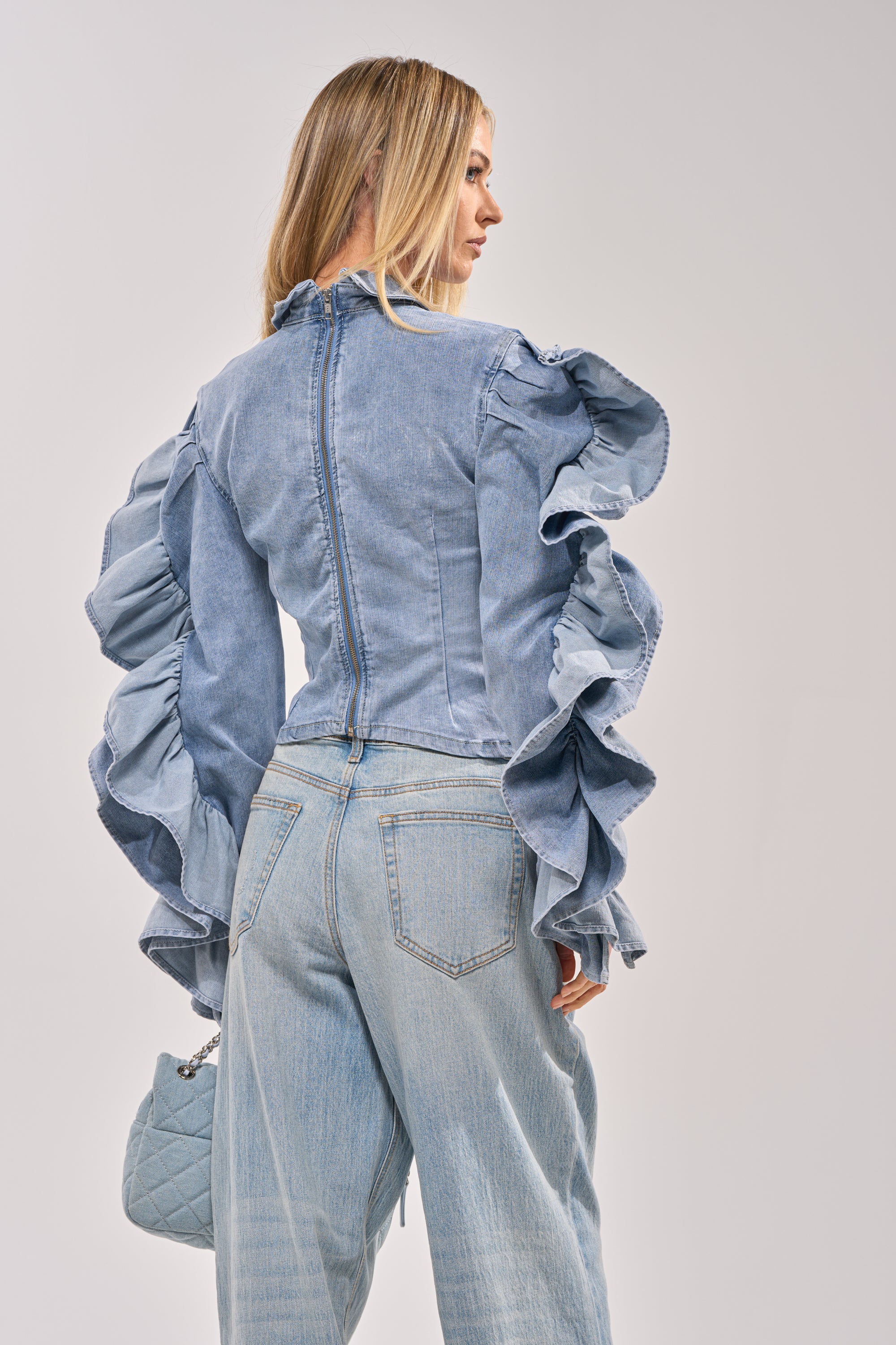 DREA RUFFLE SLEEVE DENIM BUTTON DOWN