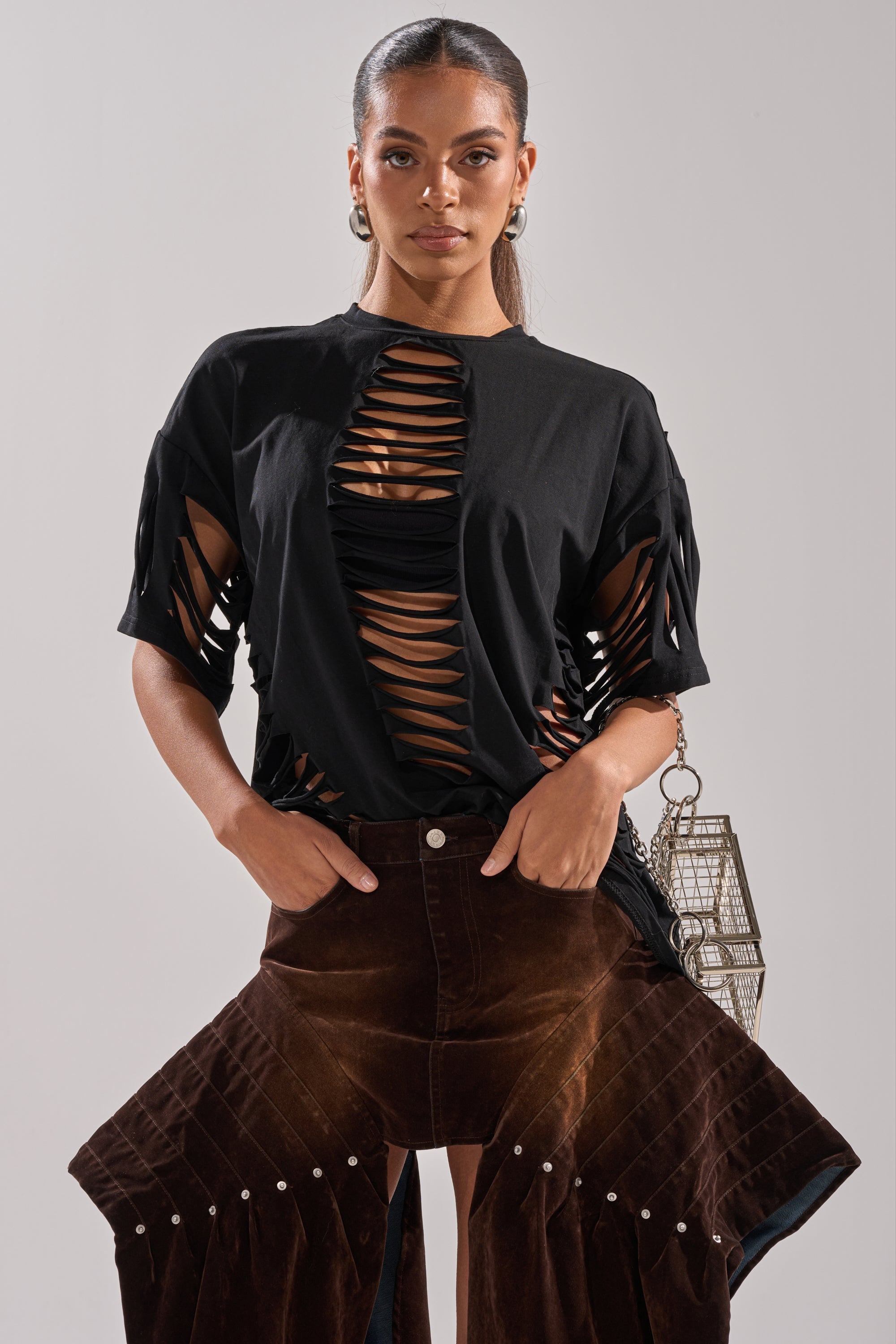 SLASHED UP OVERSIZED SHORT SLEEVE TEE IN BLACK