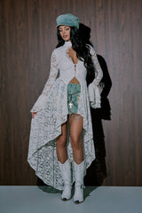 BELINHA LACE BLOUSE