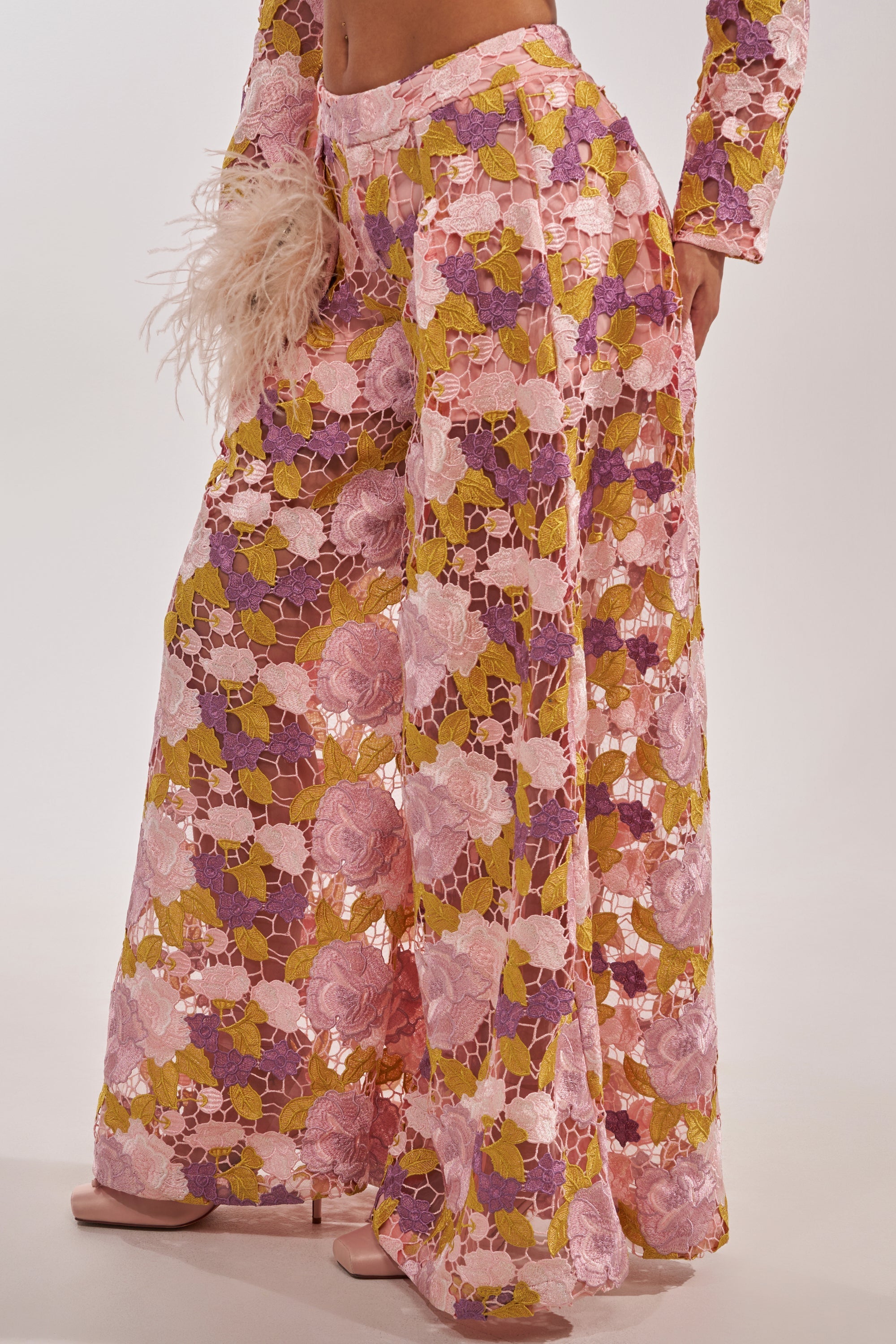 LILA LACE PANT