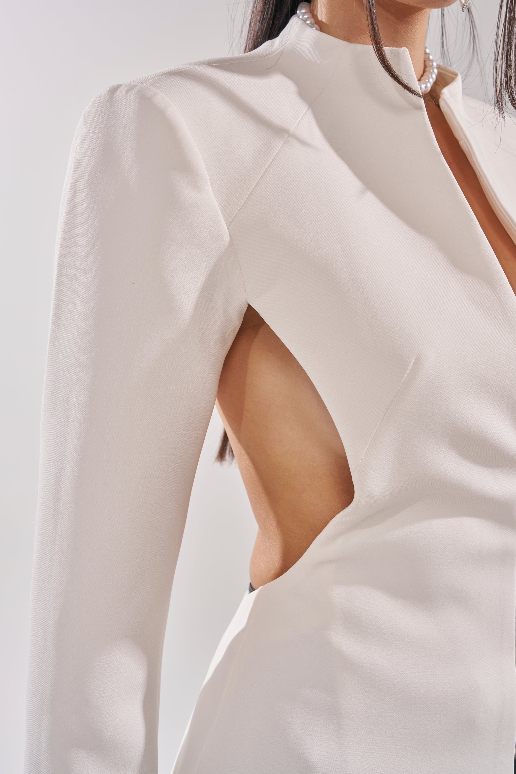 WHEREVER YOU ARE CUTOUT TRENCH IN WHITE