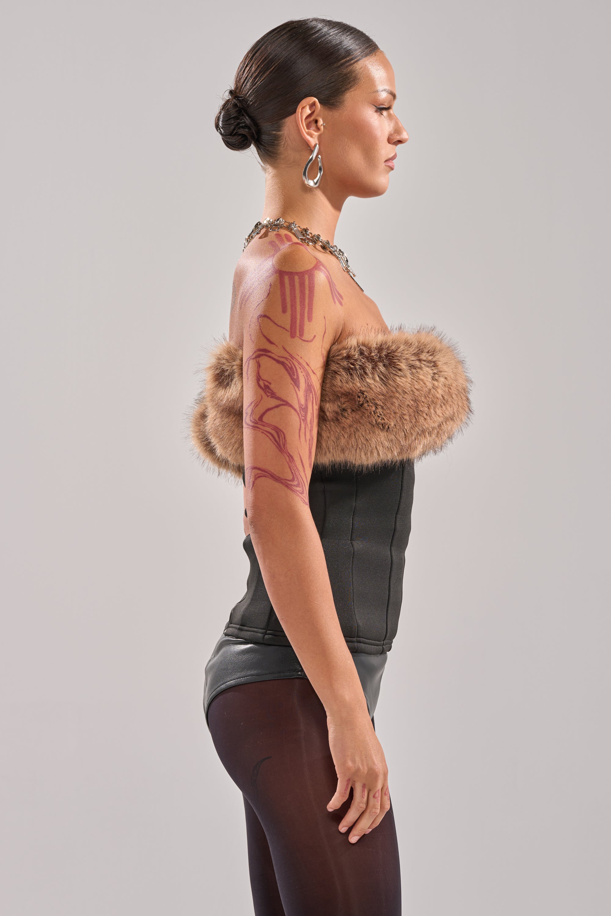 SO CHIC FAUX LEATHER BLOUSE WITH FUR TRIM